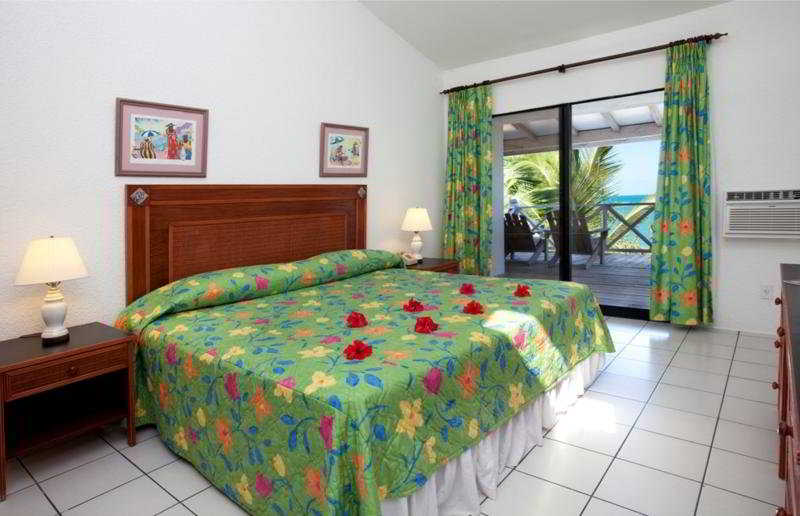 Coconut Beach Club