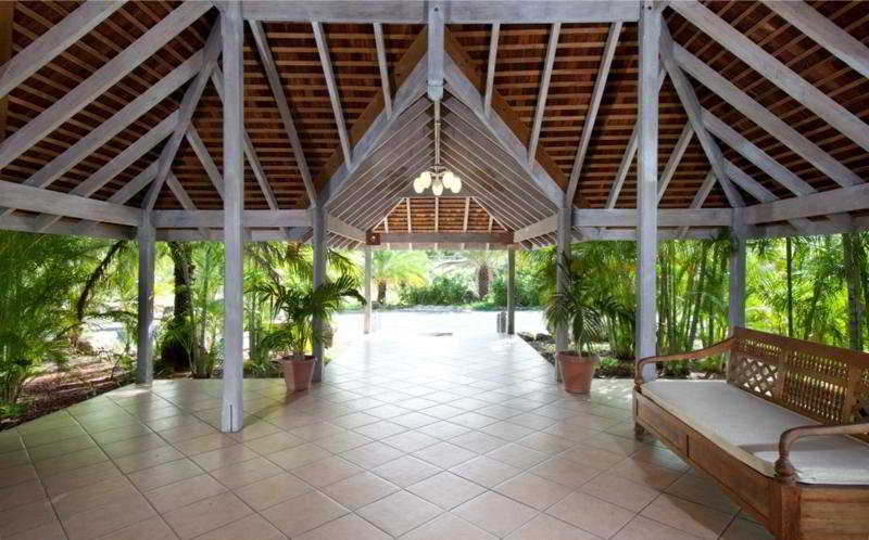 Coconut Beach Club