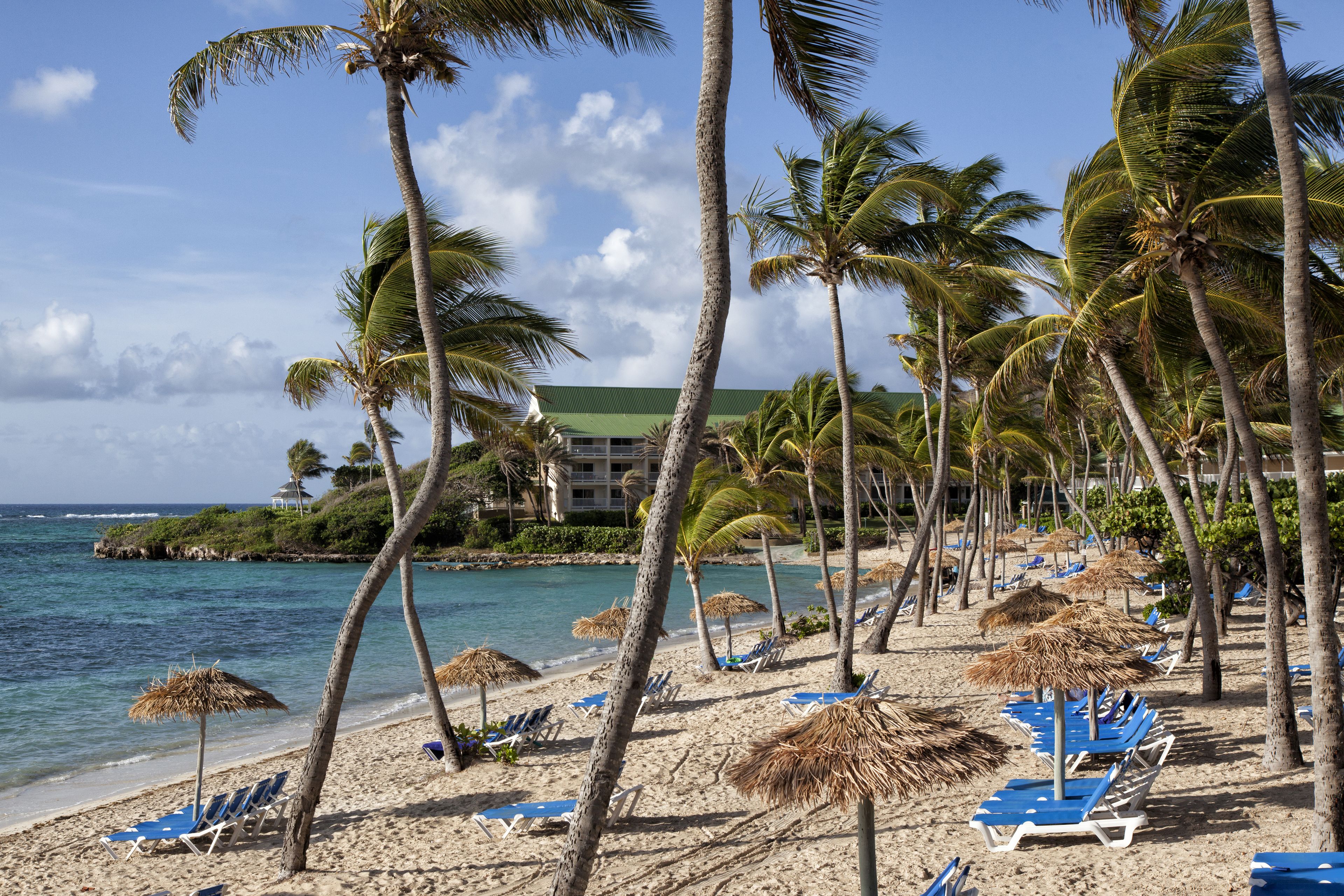 St. James's Club & Villas