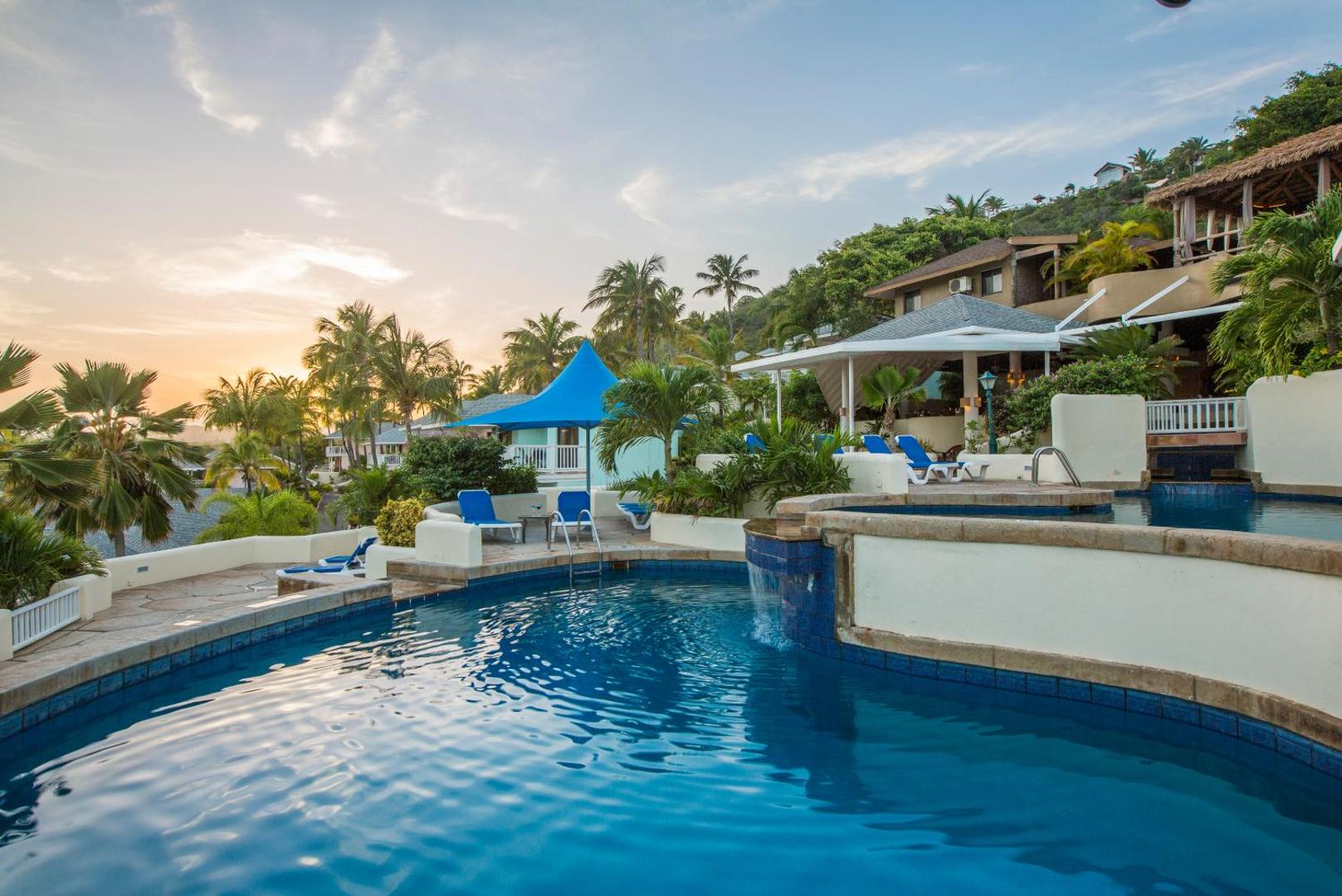 St. James's Club & Villas