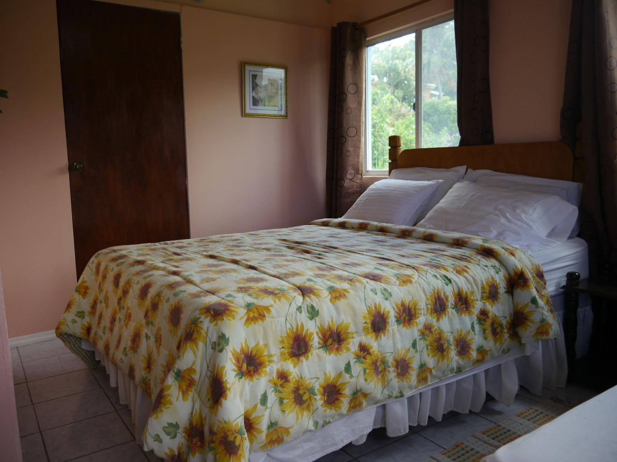 Ellen Bay Cottages