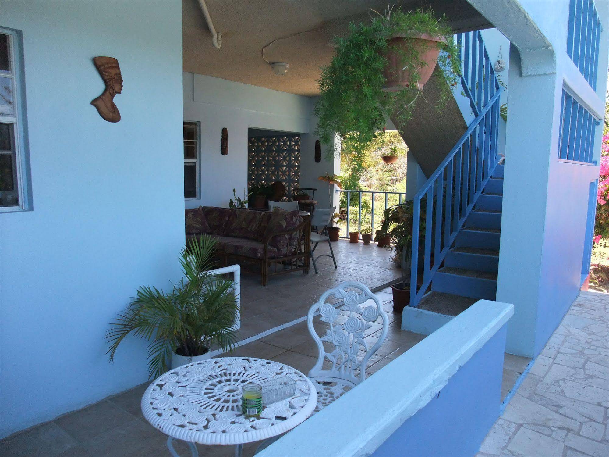 Ellen Bay Cottages