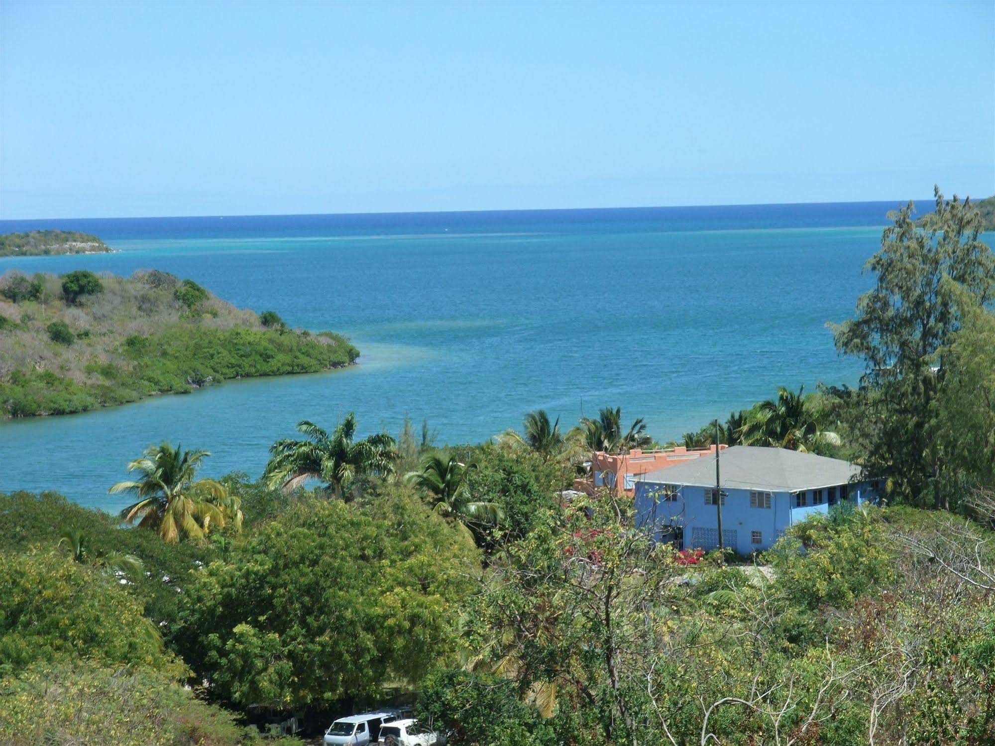 Ellen Bay Cottages