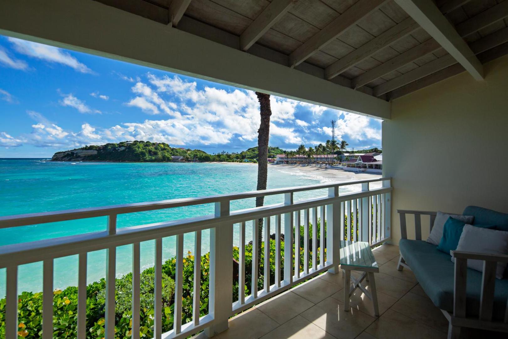Pineapple Beach Club