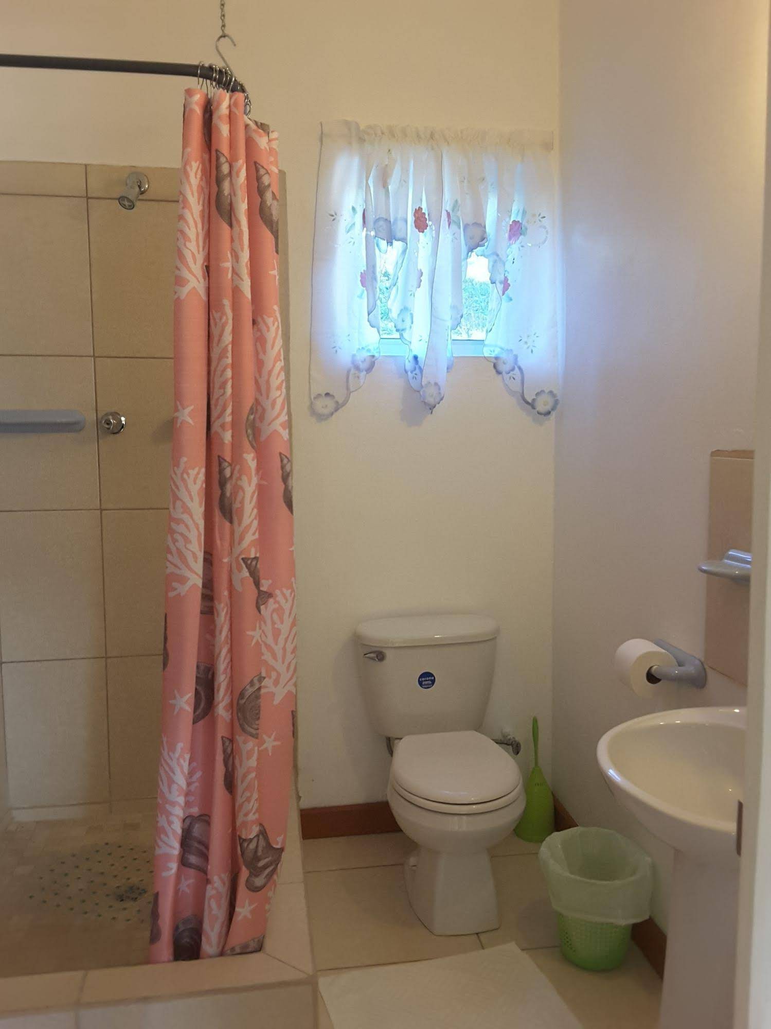 Date Palms Apartments