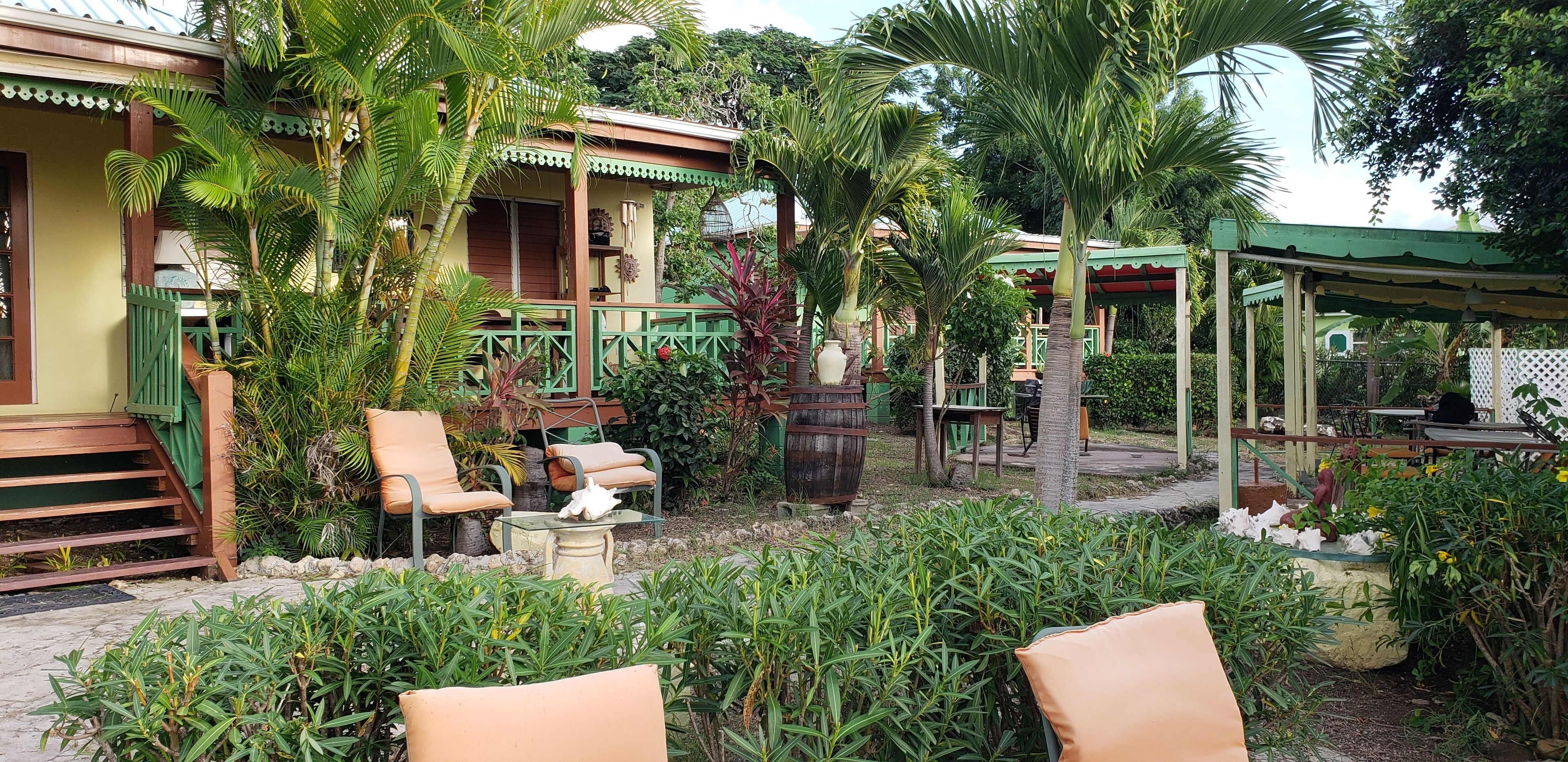 Table D'Hote Cottages