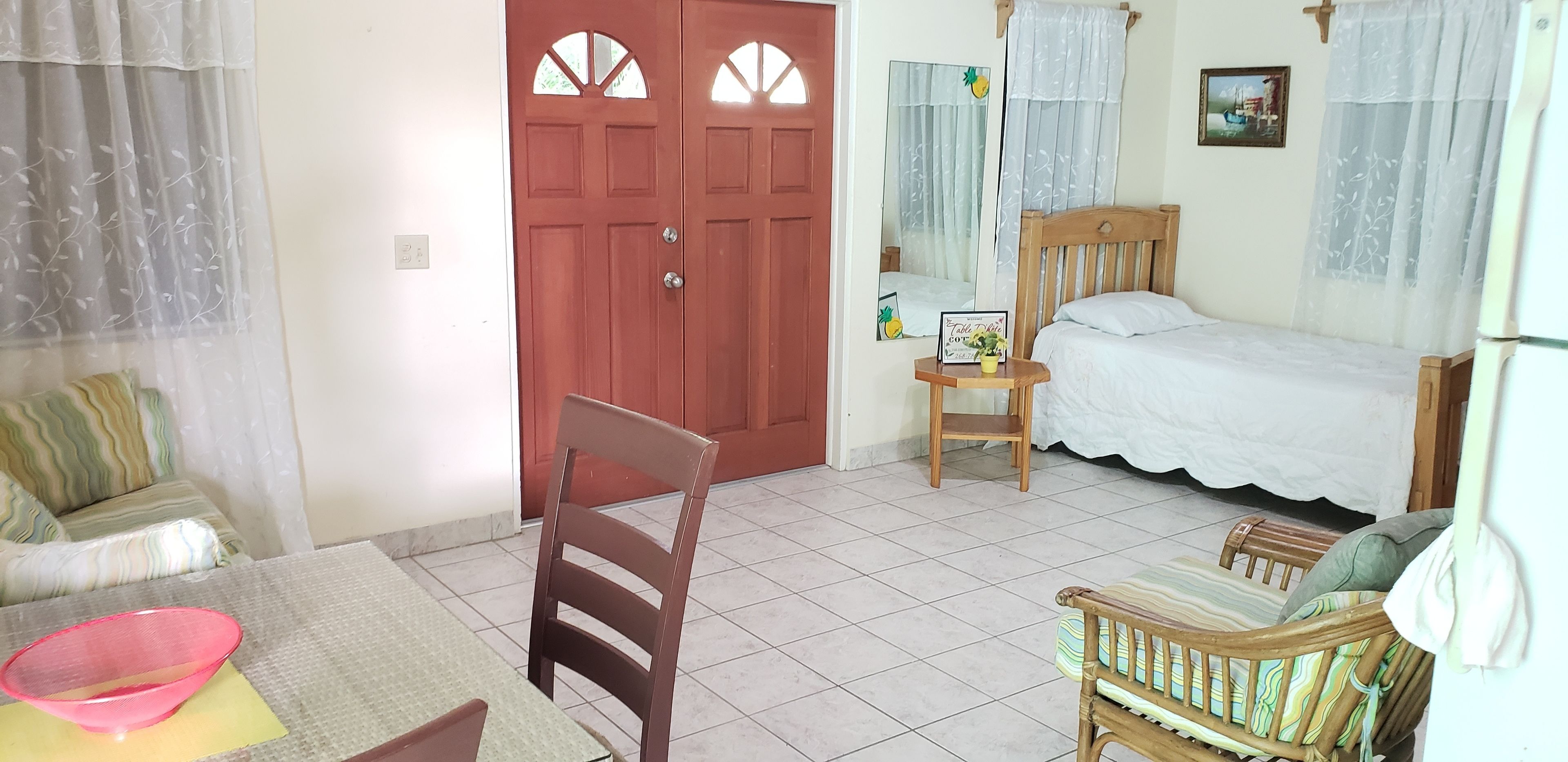 Table D'Hote Cottages