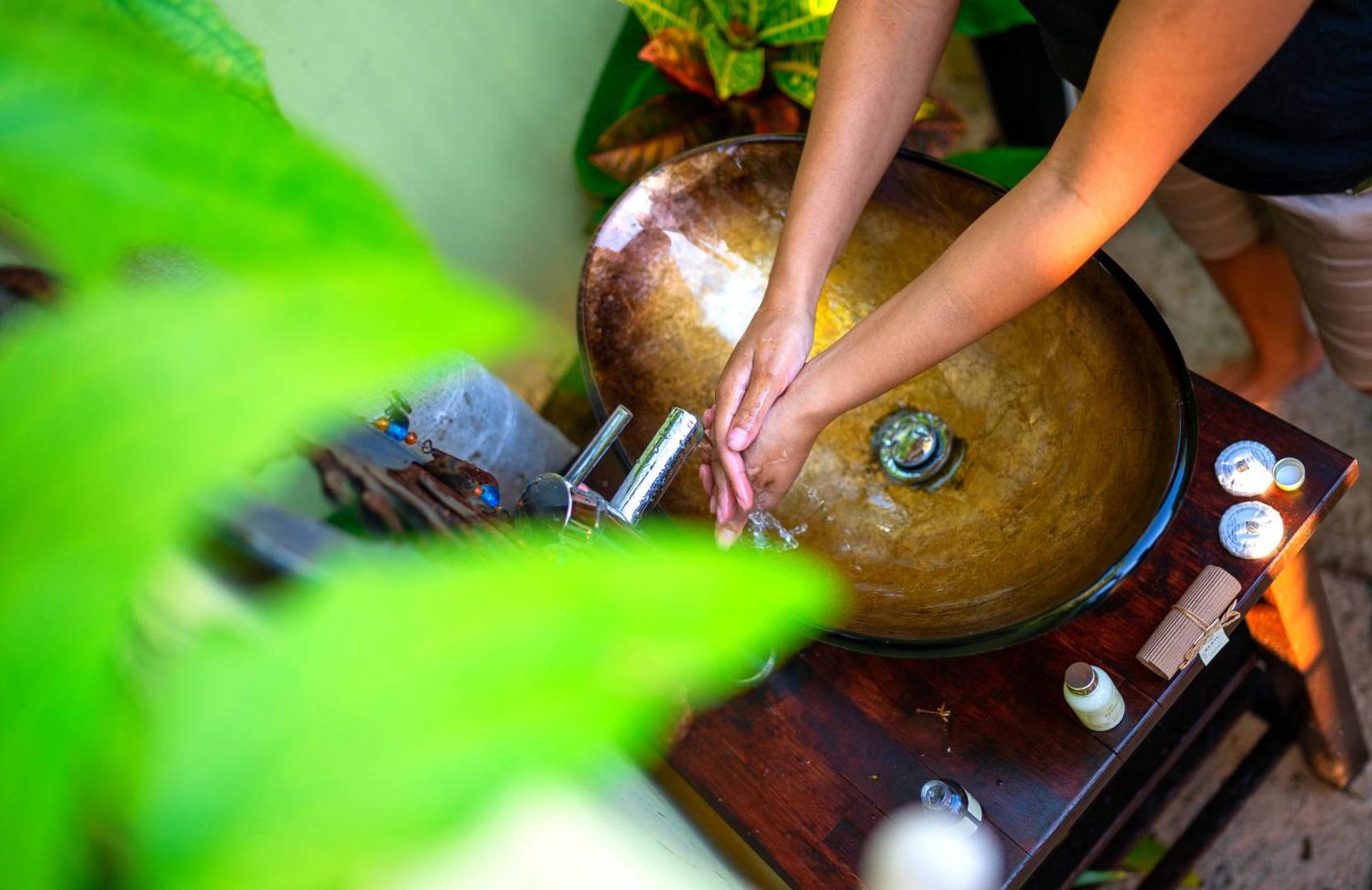 Wild Lotus Glamping Bequia