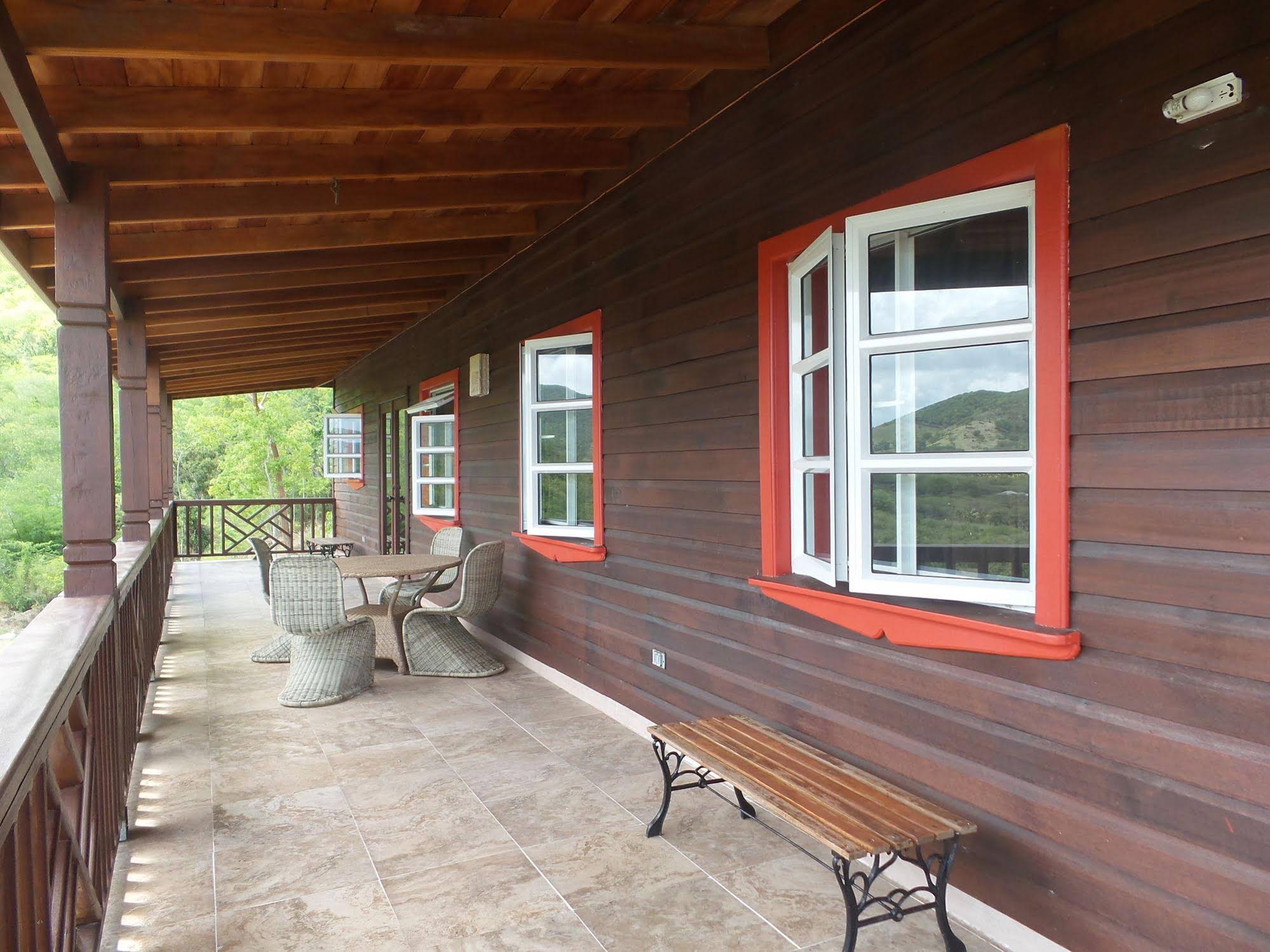 Beleza Pura Apartments at Darkwood