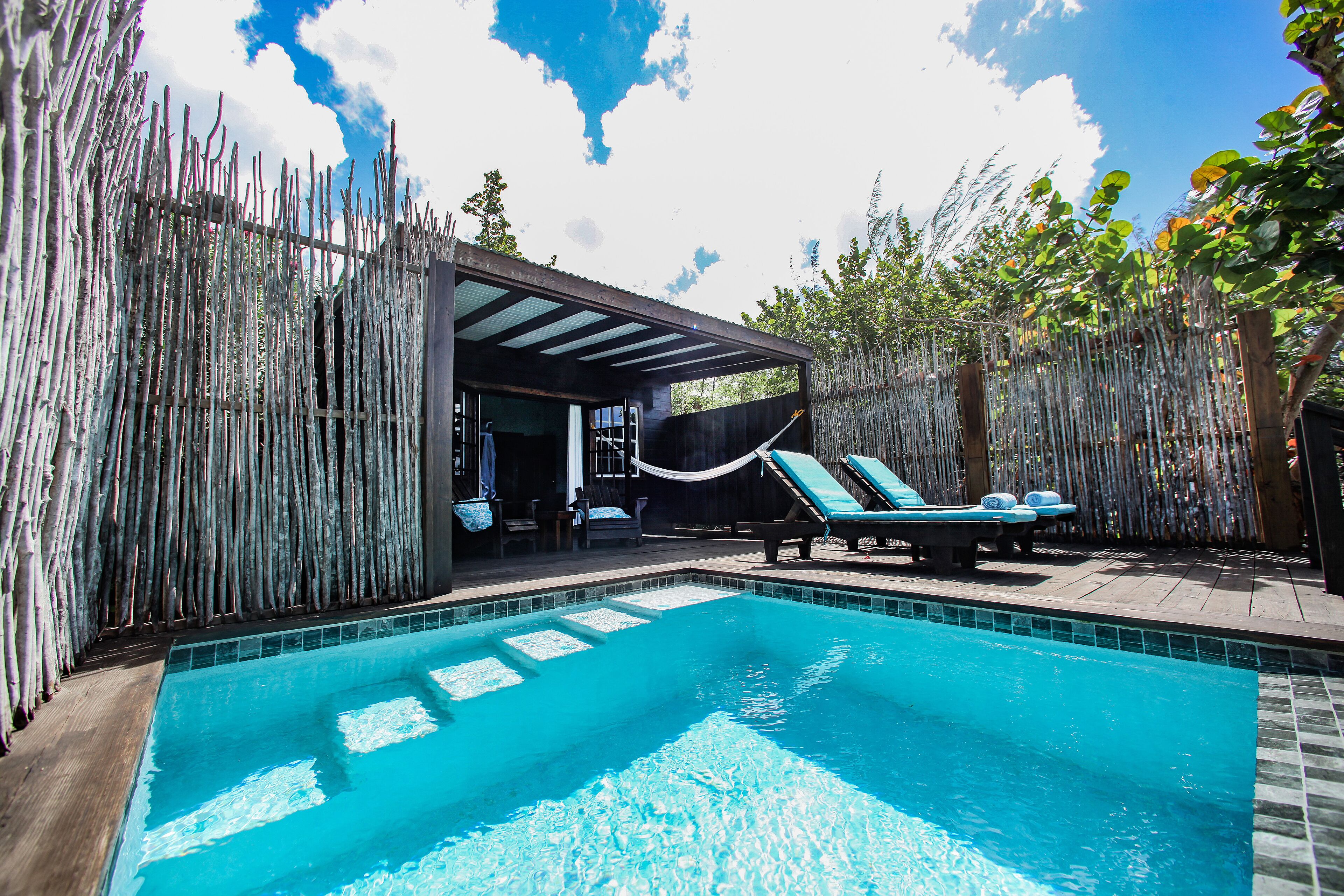 Cocos Antigua