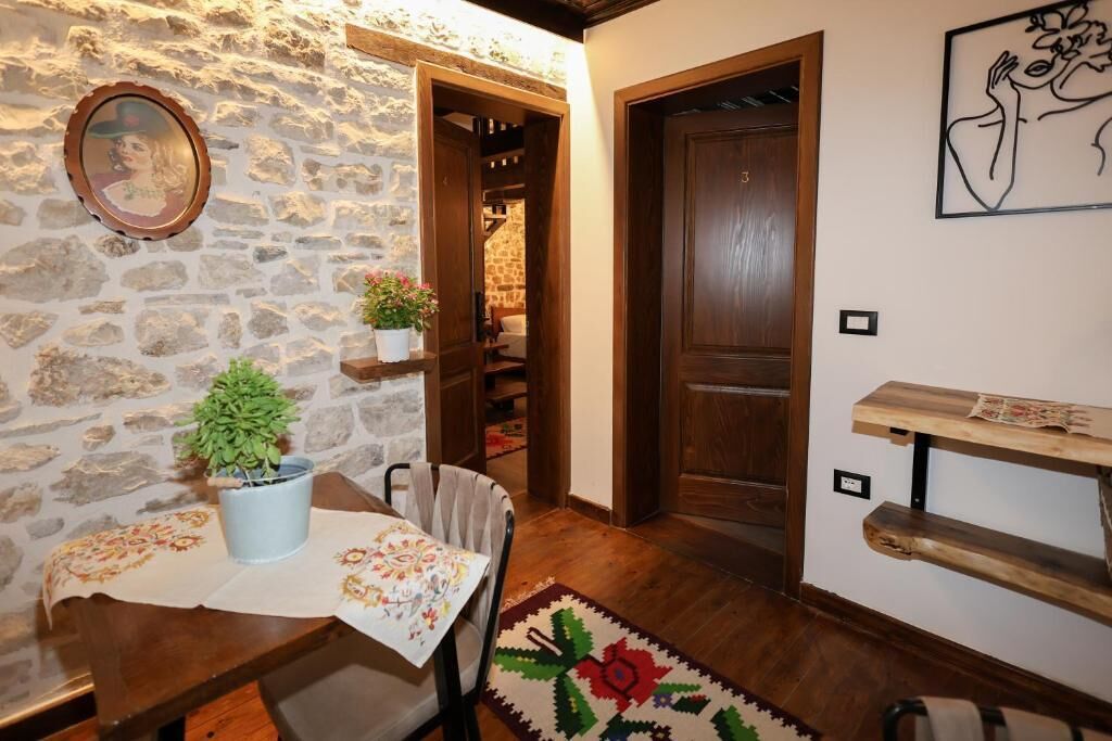 Ador Boutique Hotel
