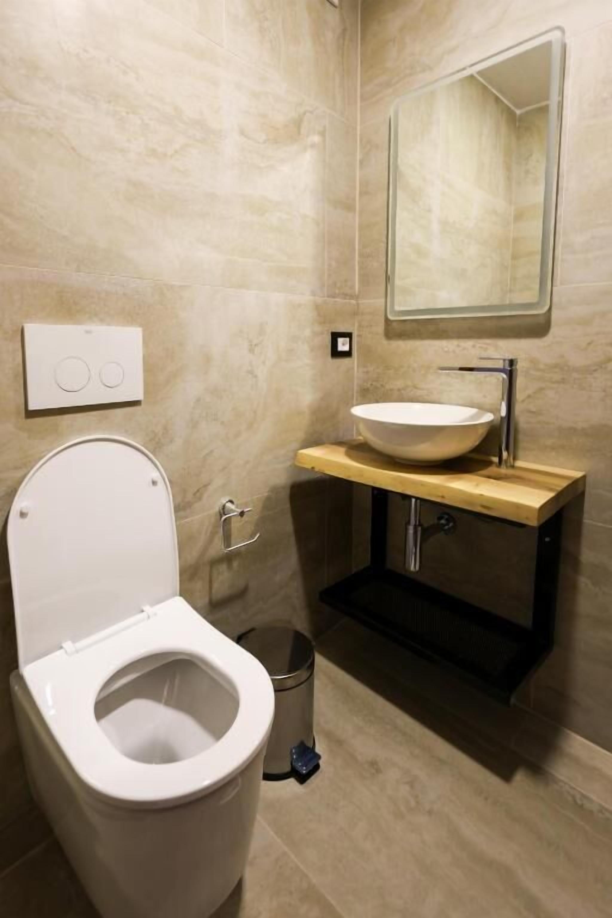 Ador Boutique Hotel