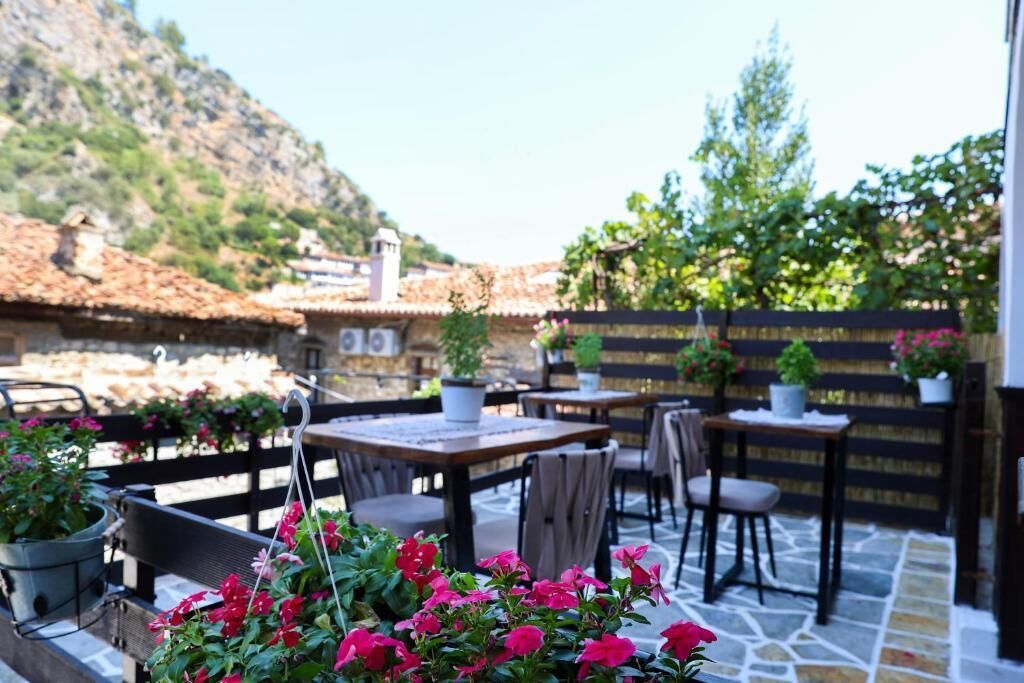 Ador Boutique Hotel