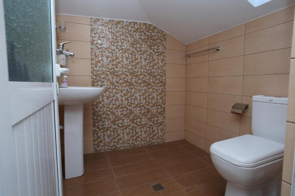 Guest House Himaj