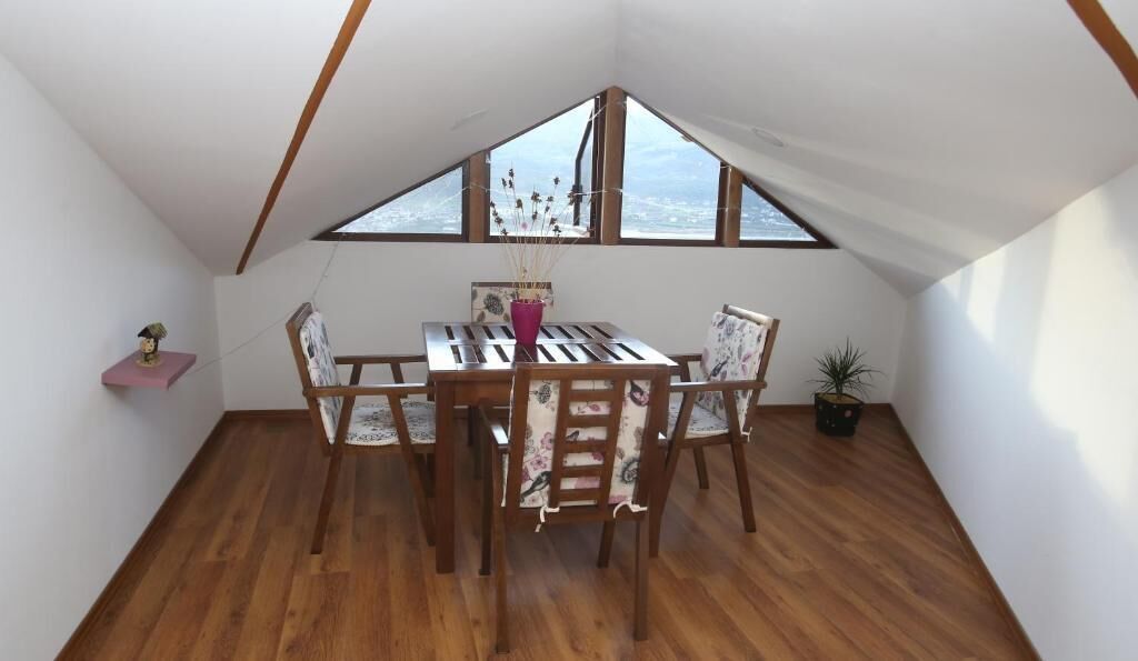 Guest House Himaj