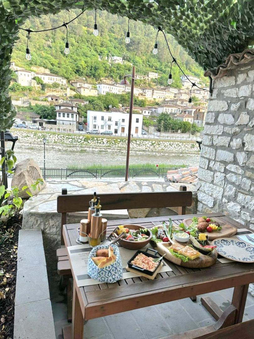 Hotel Ansel