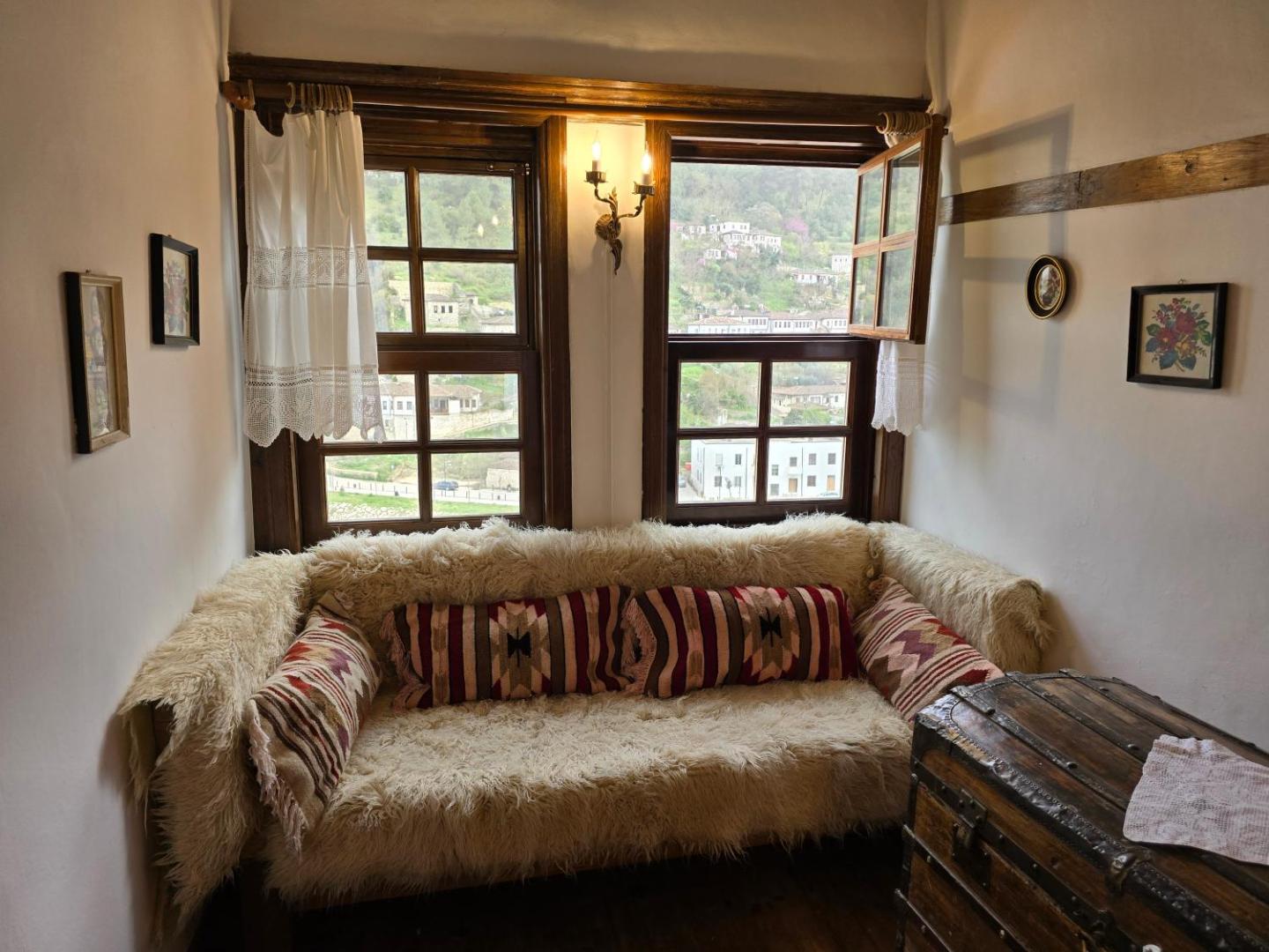 Hotel Ansel