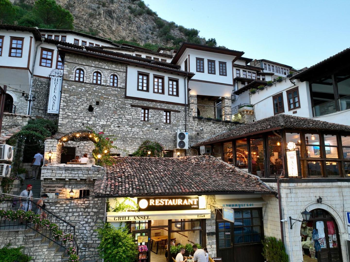 Hotel Ansel