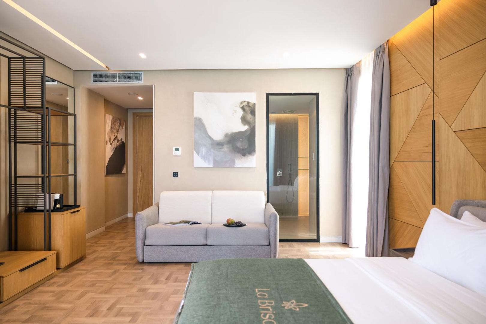 La Brisa Boutique Hotel