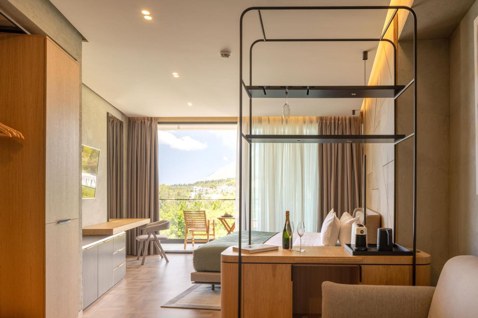 La Brisa Boutique Hotel