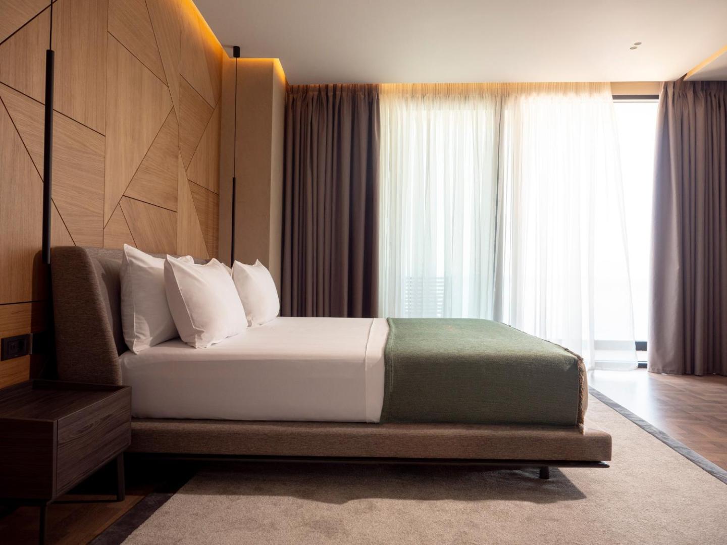 La Brisa Boutique Hotel