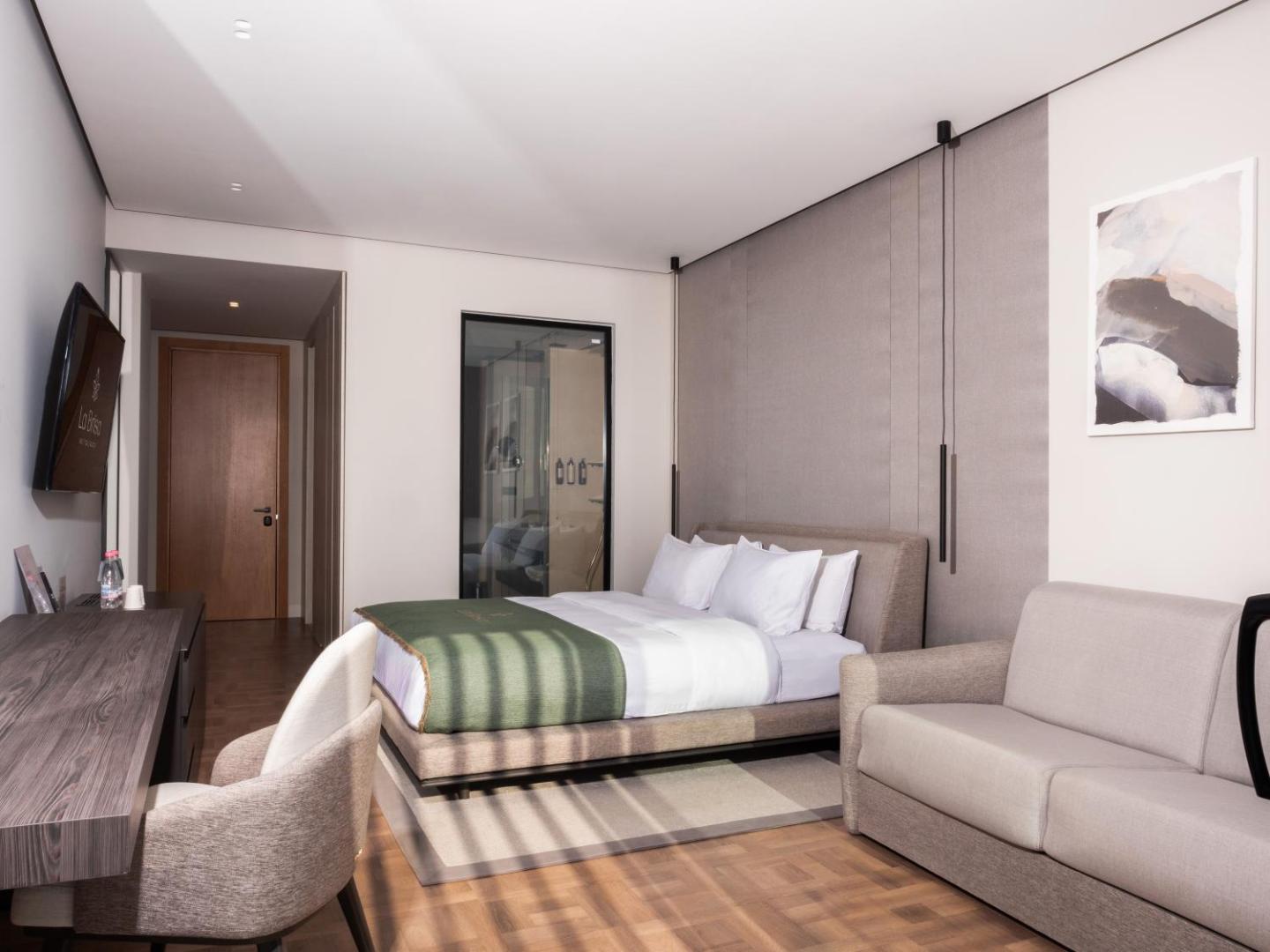 La Brisa Boutique Hotel