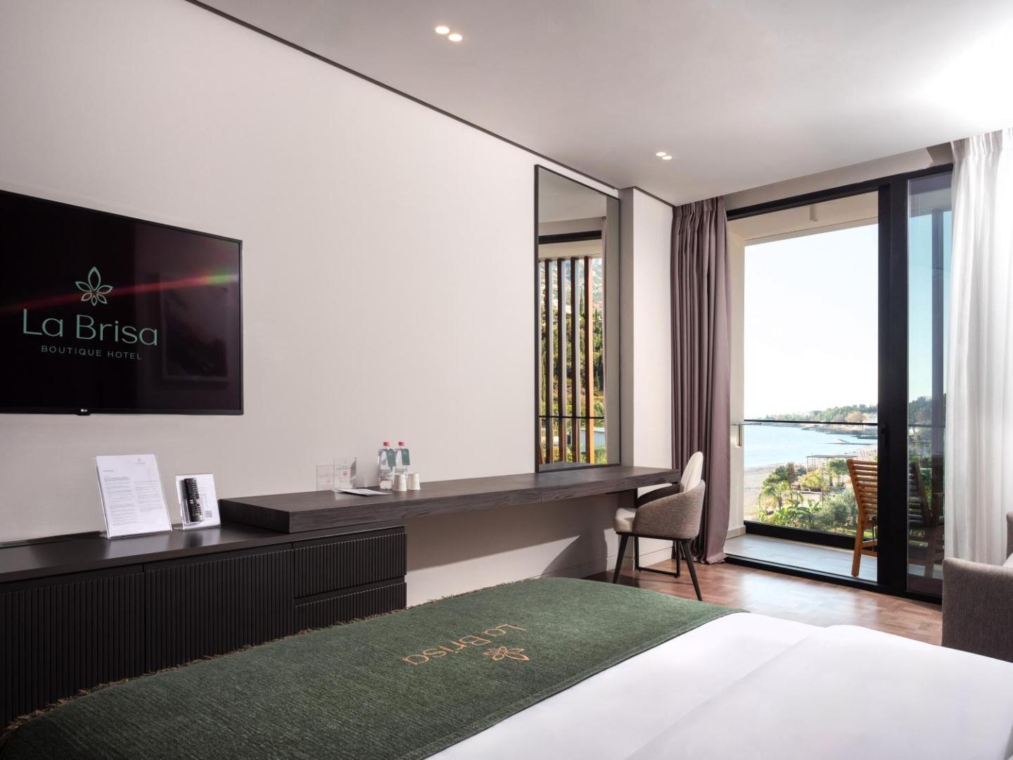 La Brisa Boutique Hotel