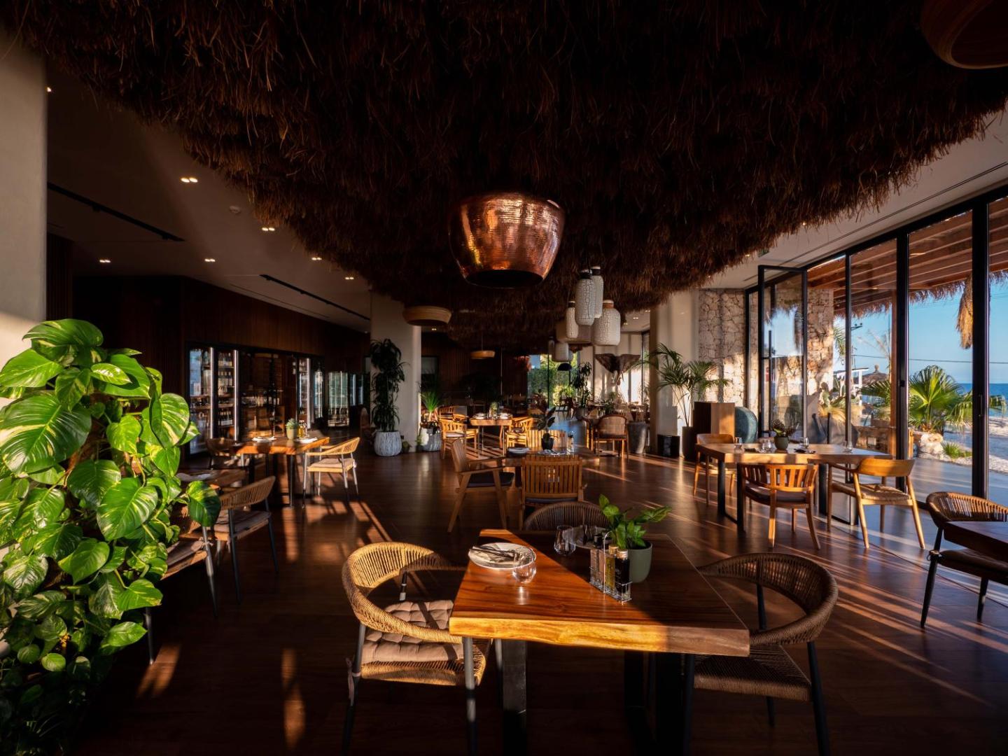 La Brisa Boutique Hotel