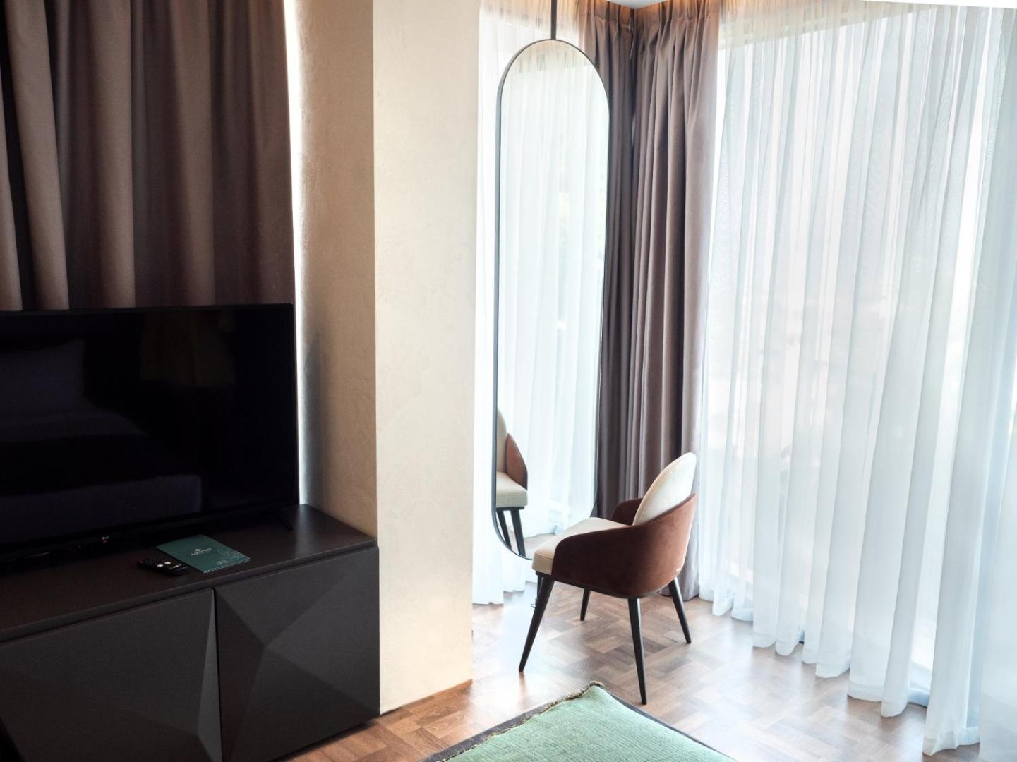 La Brisa Boutique Hotel