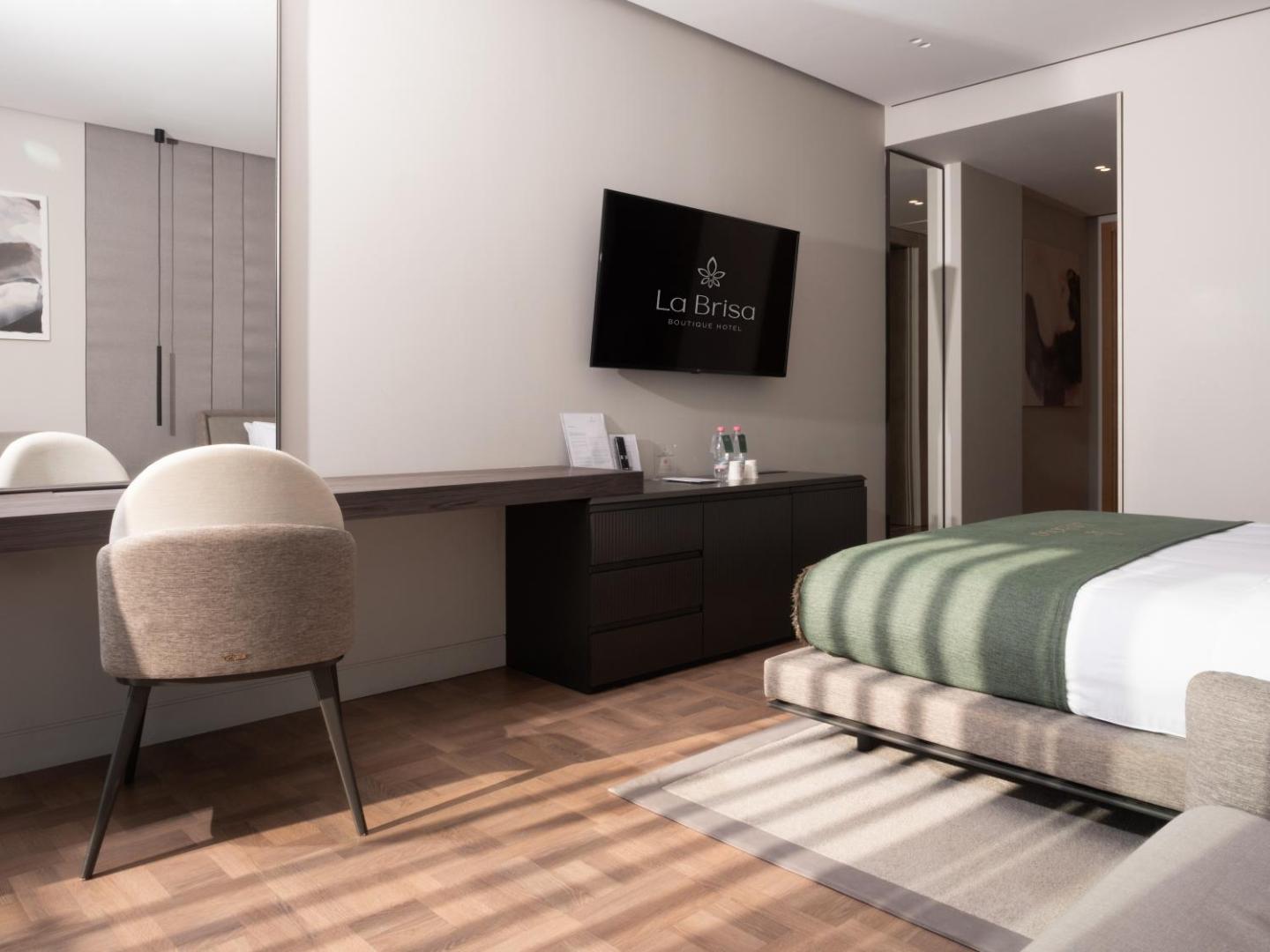 La Brisa Boutique Hotel