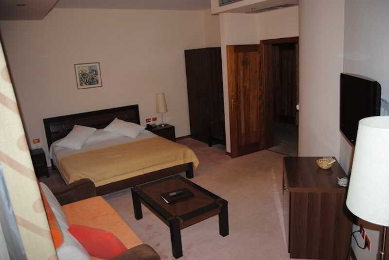 Aragosta Restaurand-Hotel