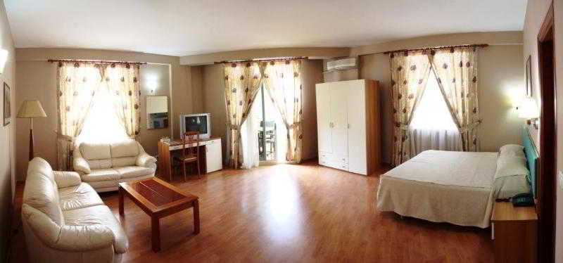 Hotel Arvi