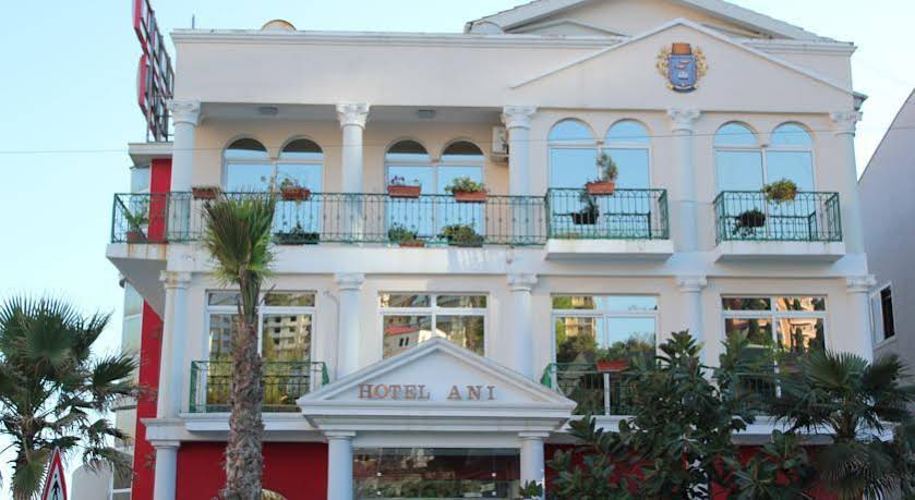 Hotel Ani