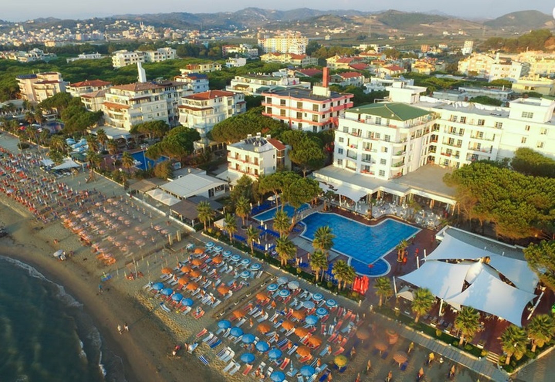 Fafa Premium Resort