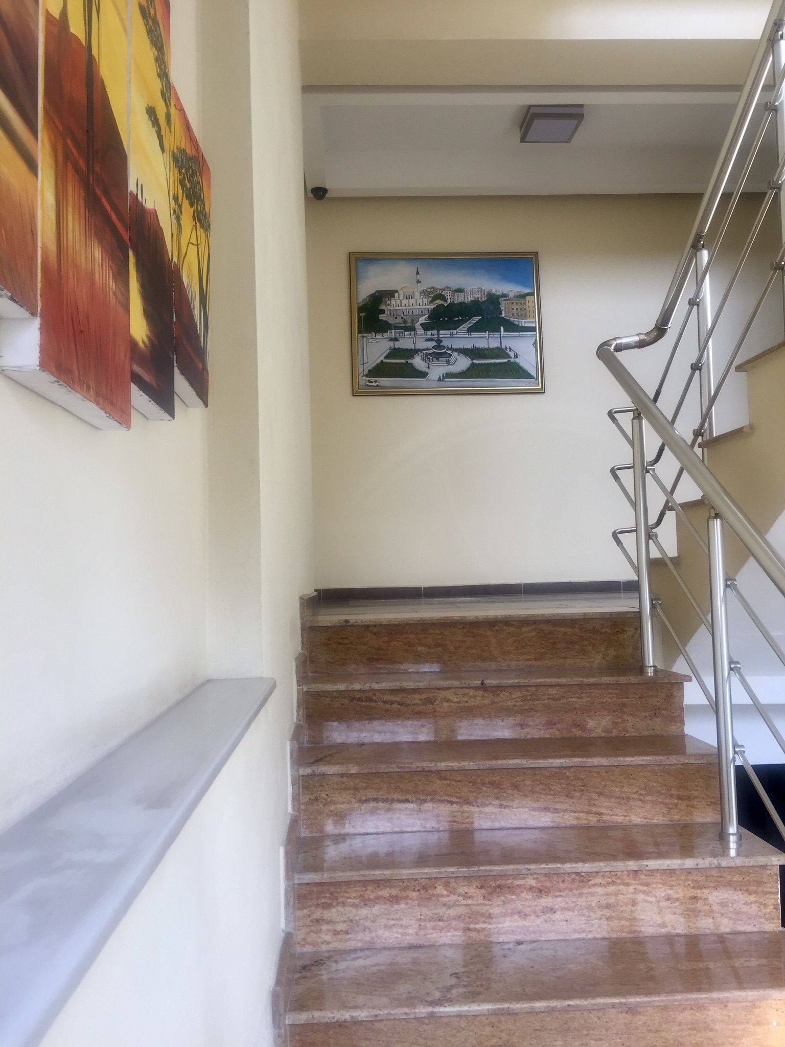 Hotel Sunrise Cameria