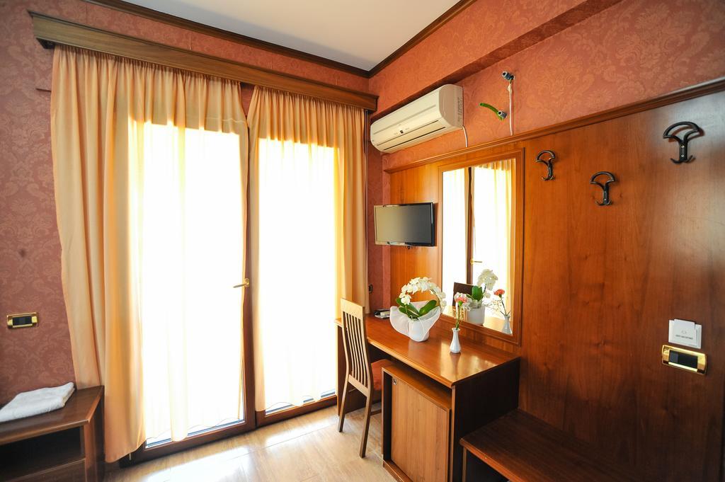 Iliria Internacional Hotel
