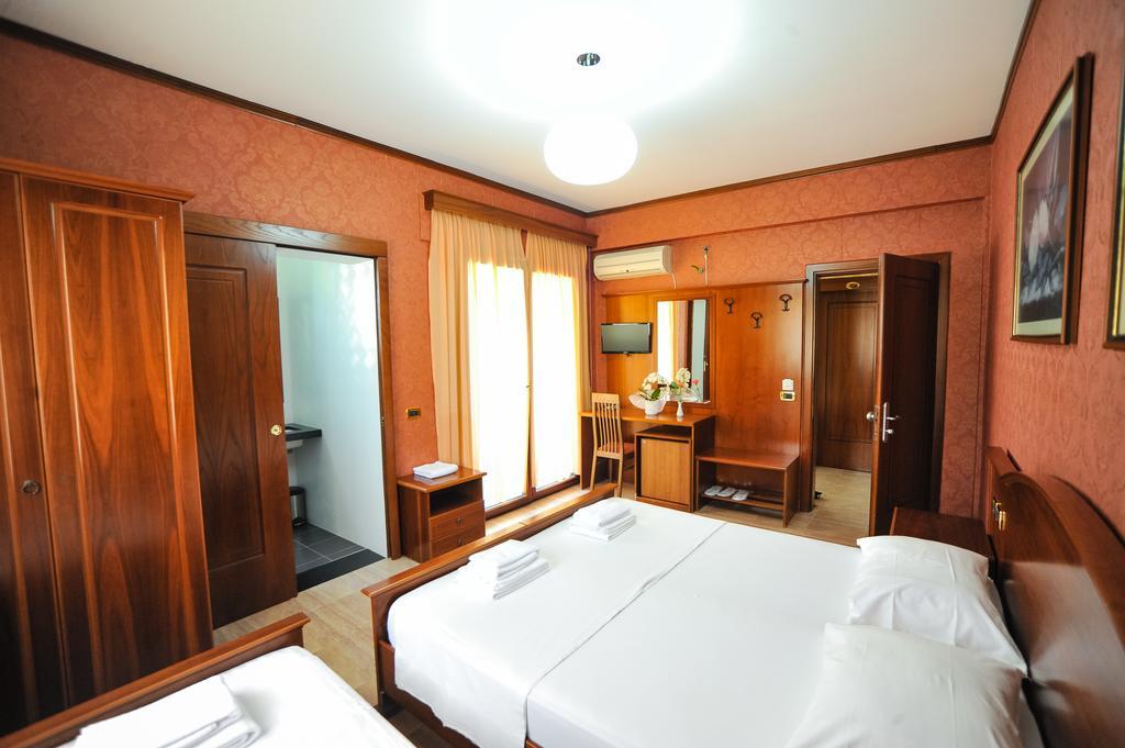 Iliria Internacional Hotel
