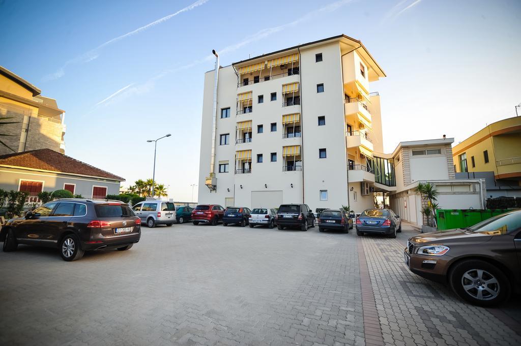 Iliria Internacional Hotel