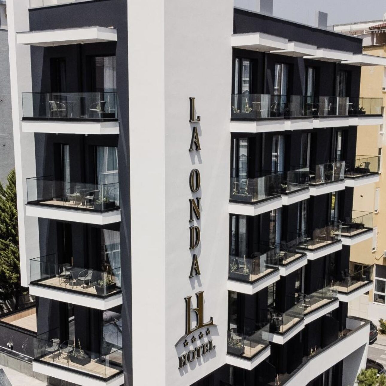 La Onda Hotel