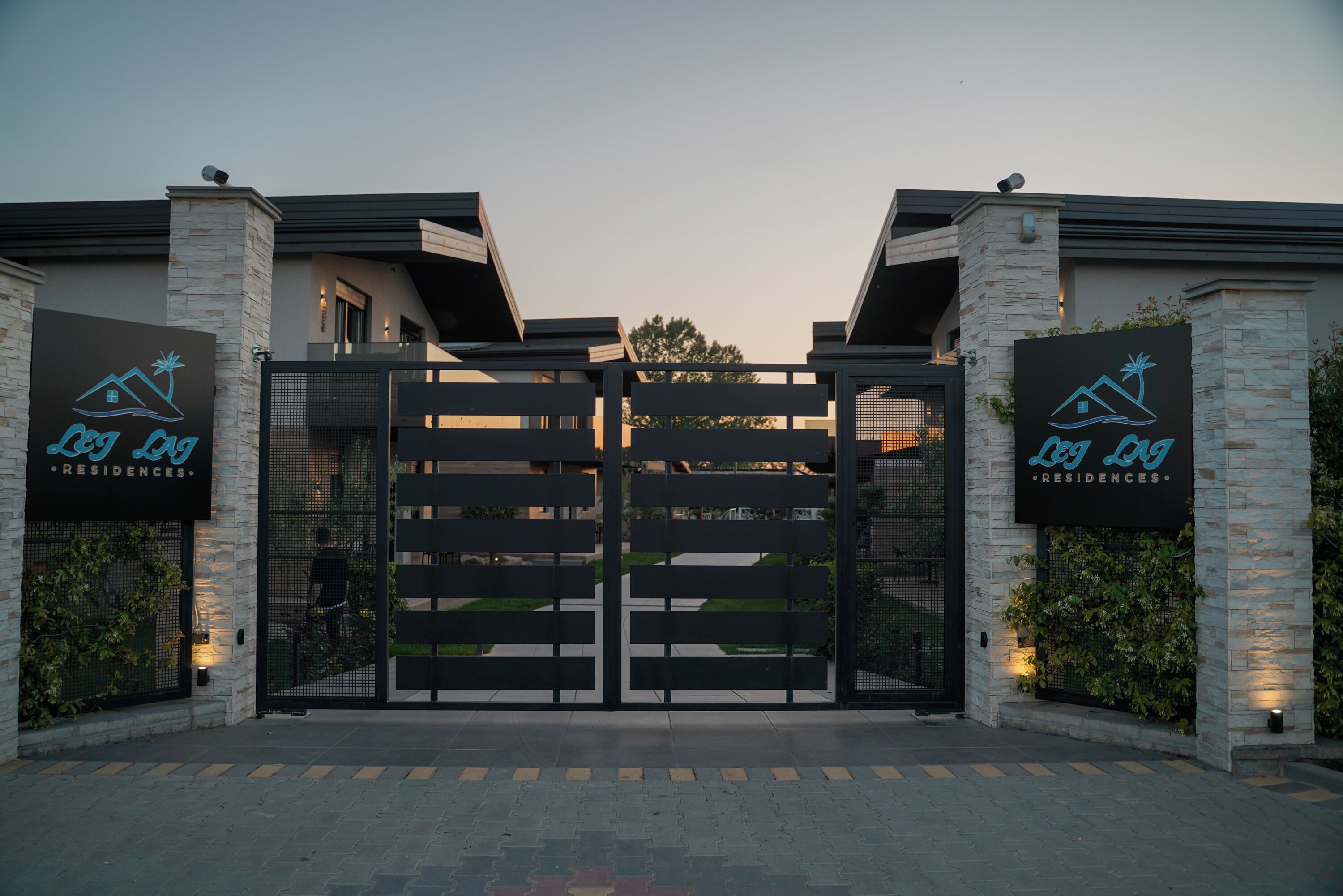 Lej & Laj Residence