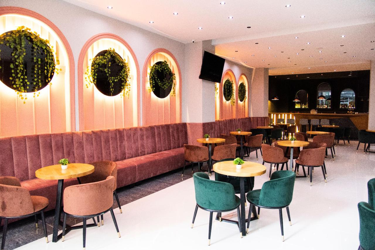 Ajsel Hotel