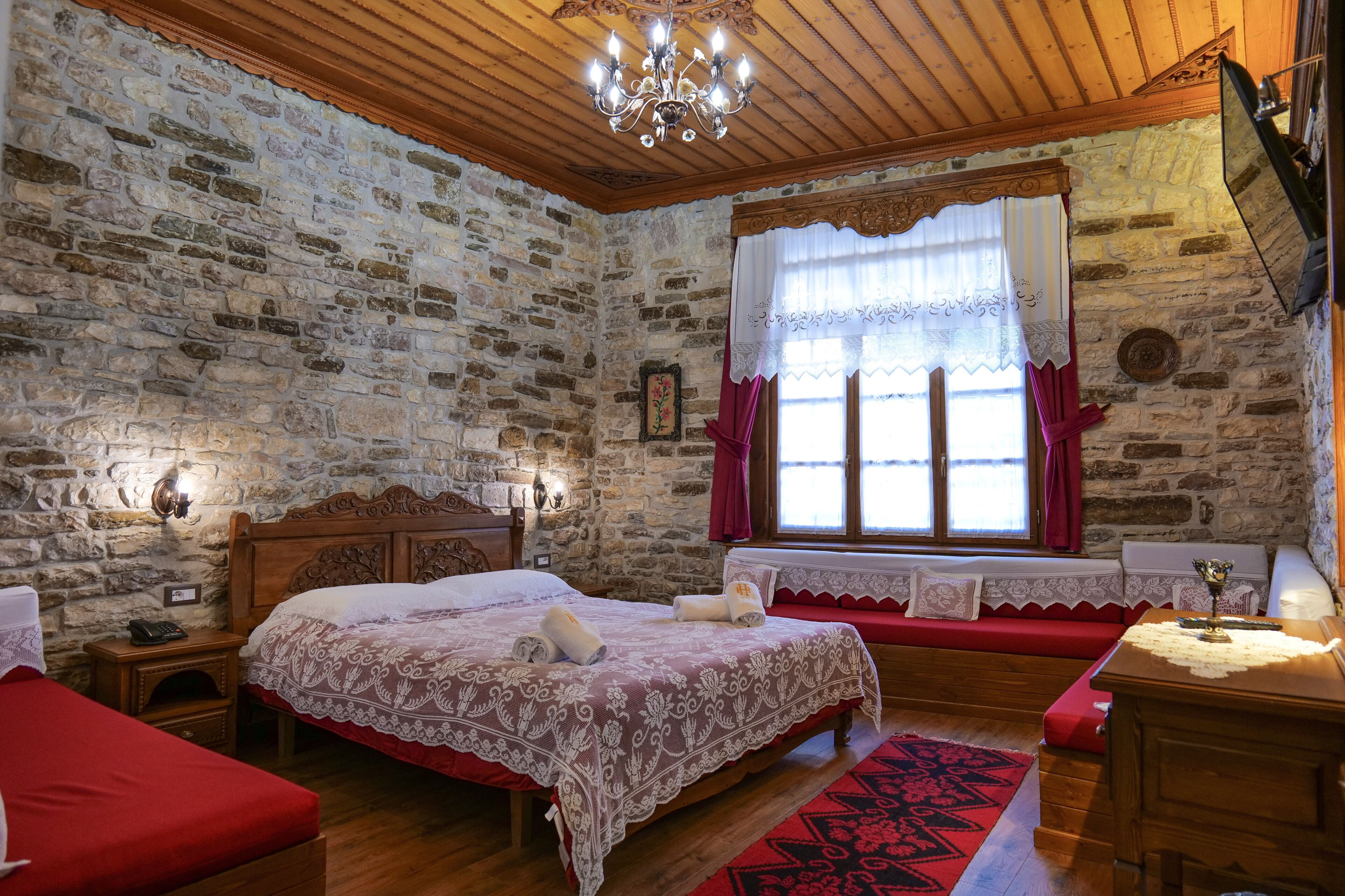 Hotel Bineri