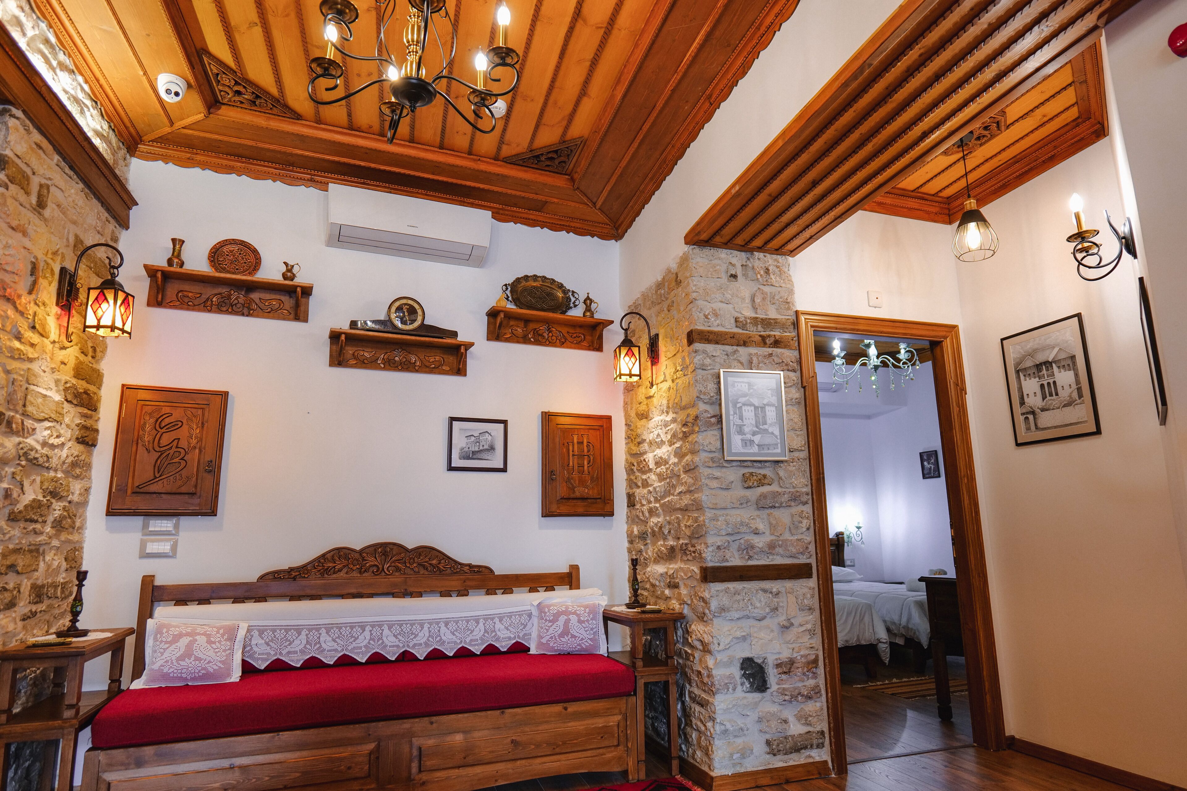 Hotel Bineri