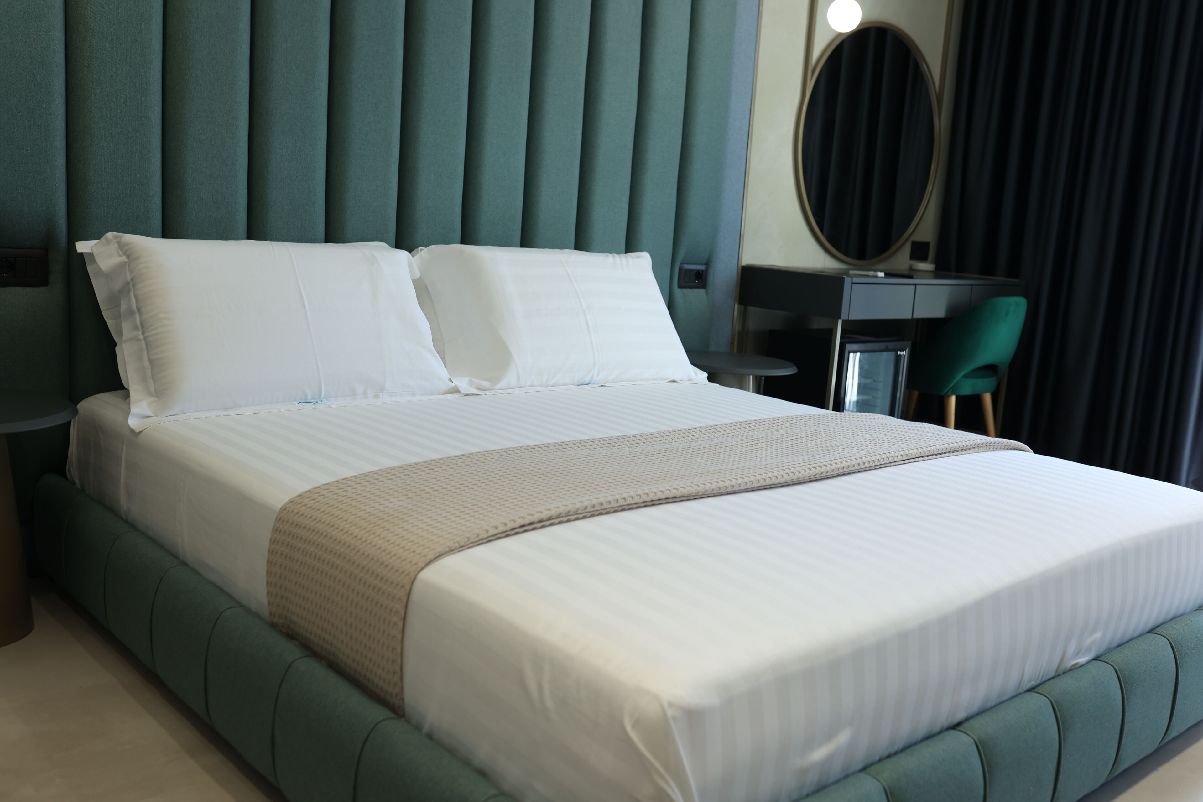Comfort Suites