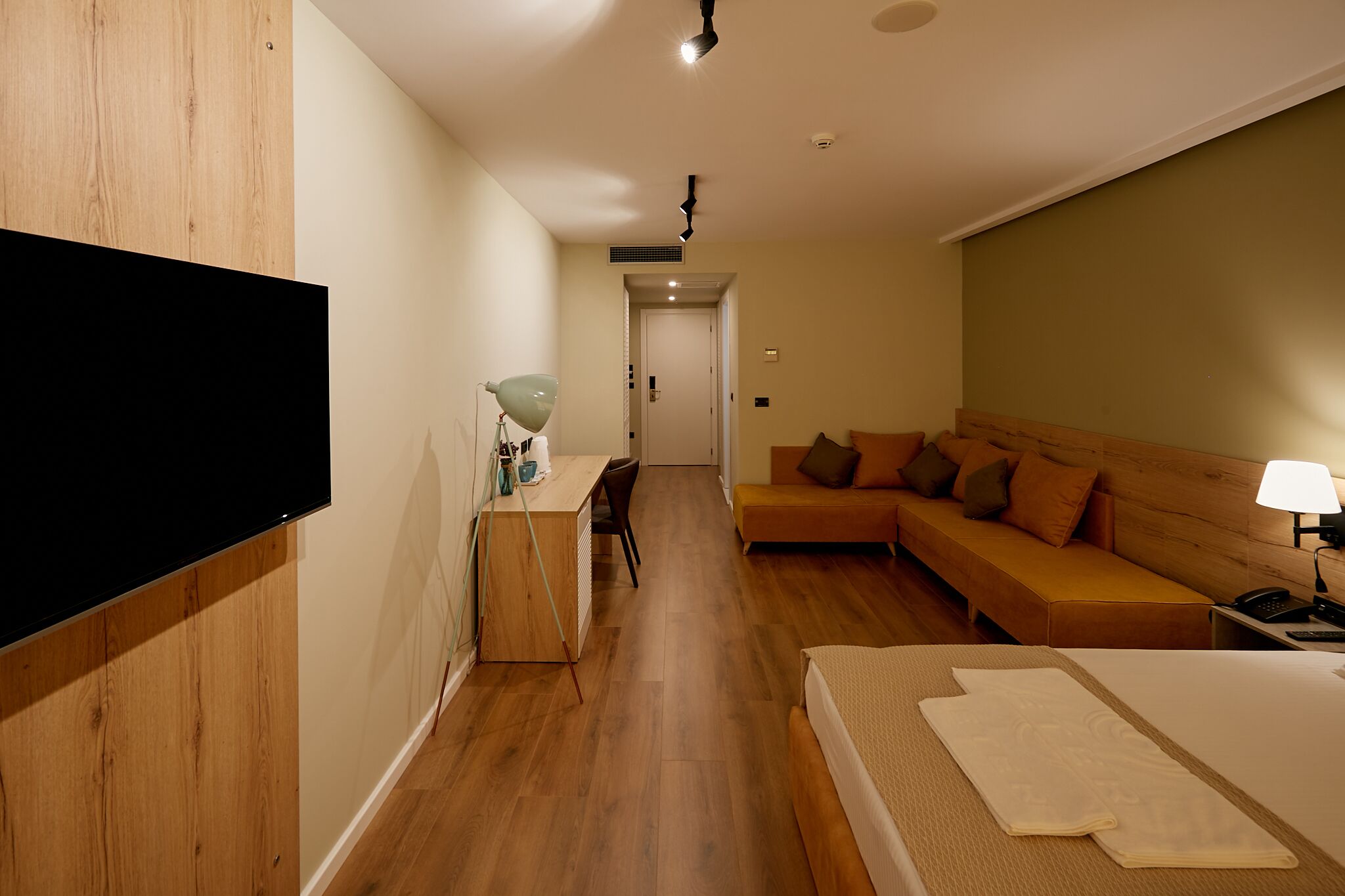 Eter Hotel