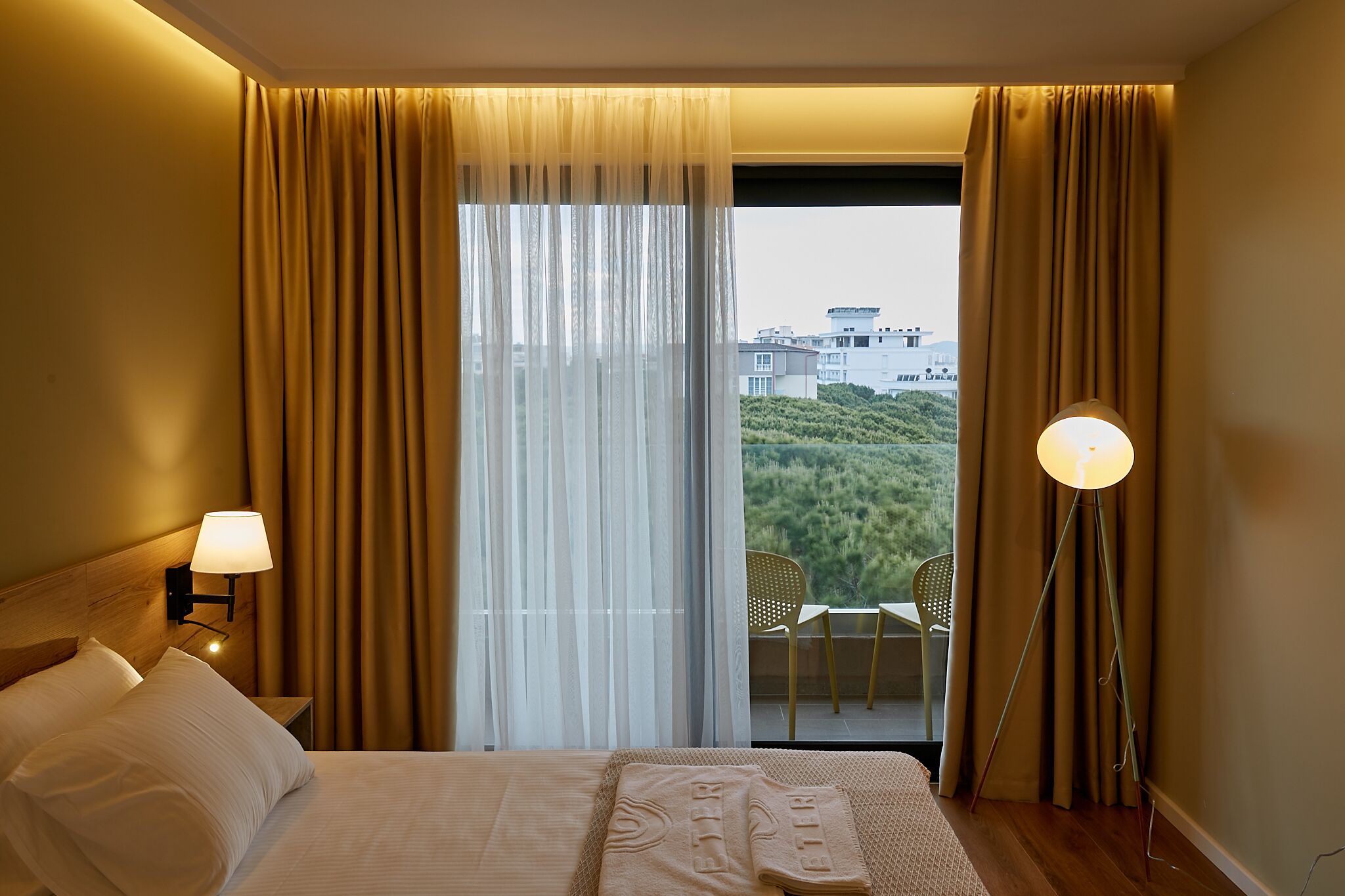 Eter Hotel