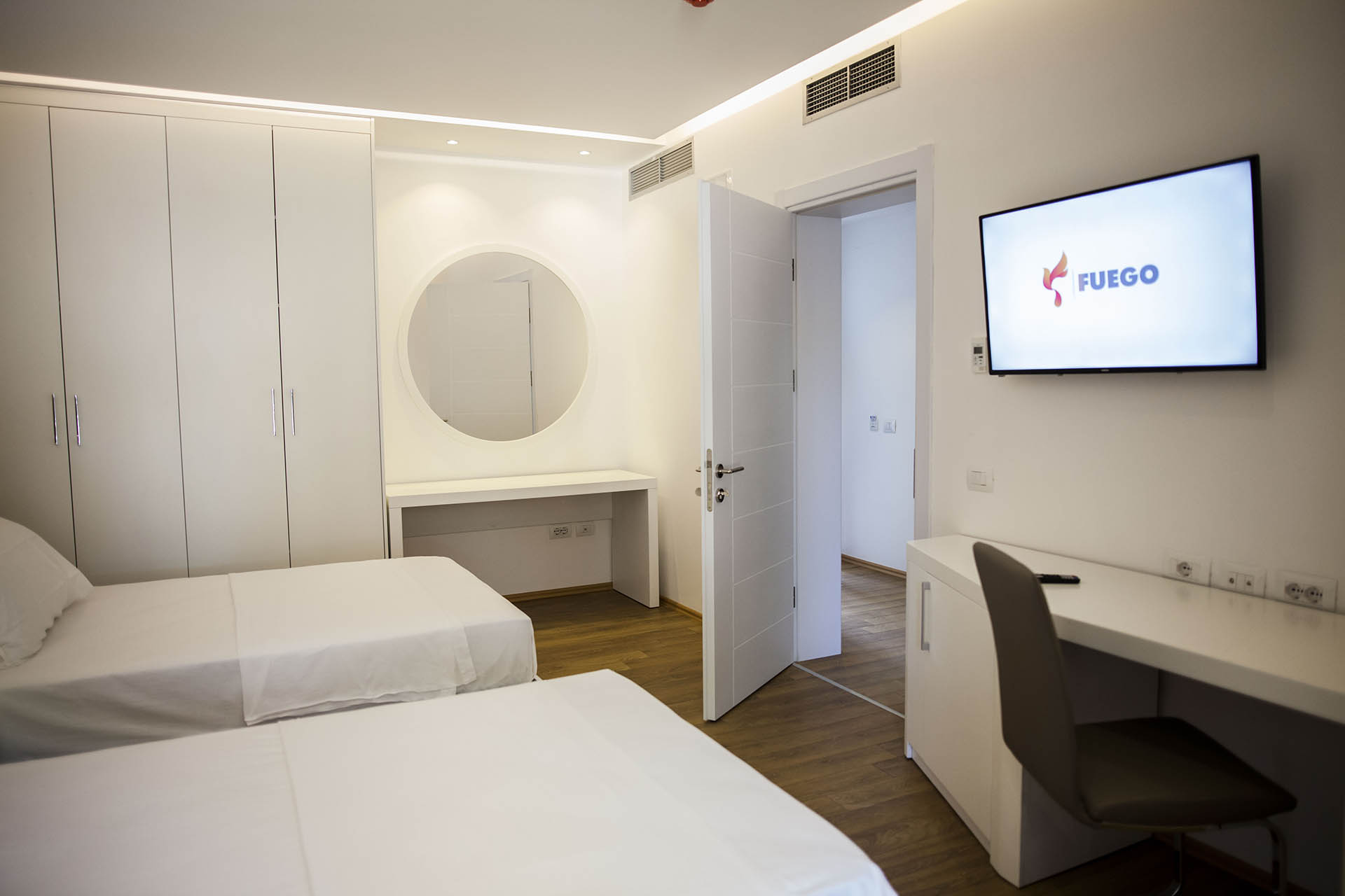 Prestige Resort
