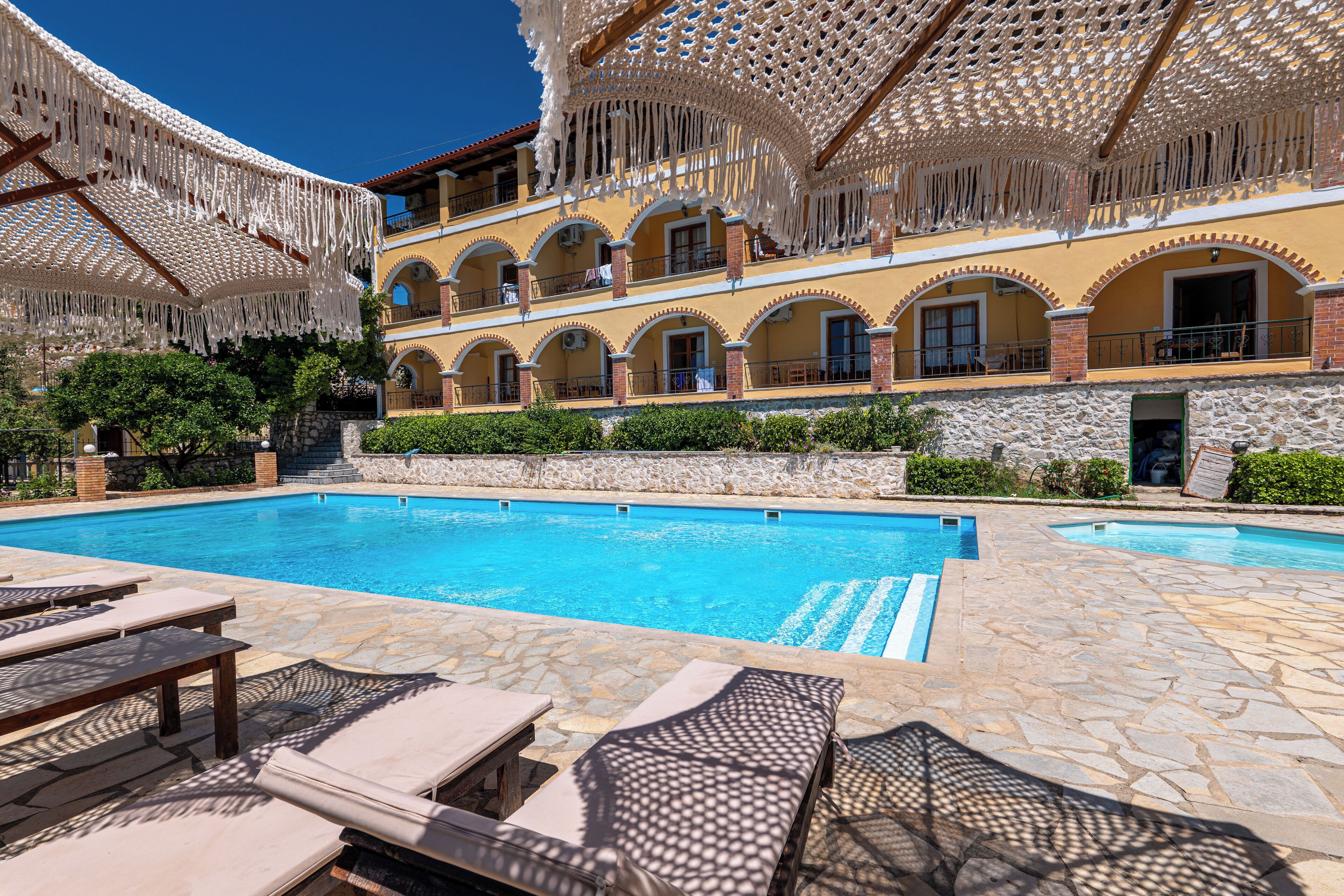 Apart Hotel Alex