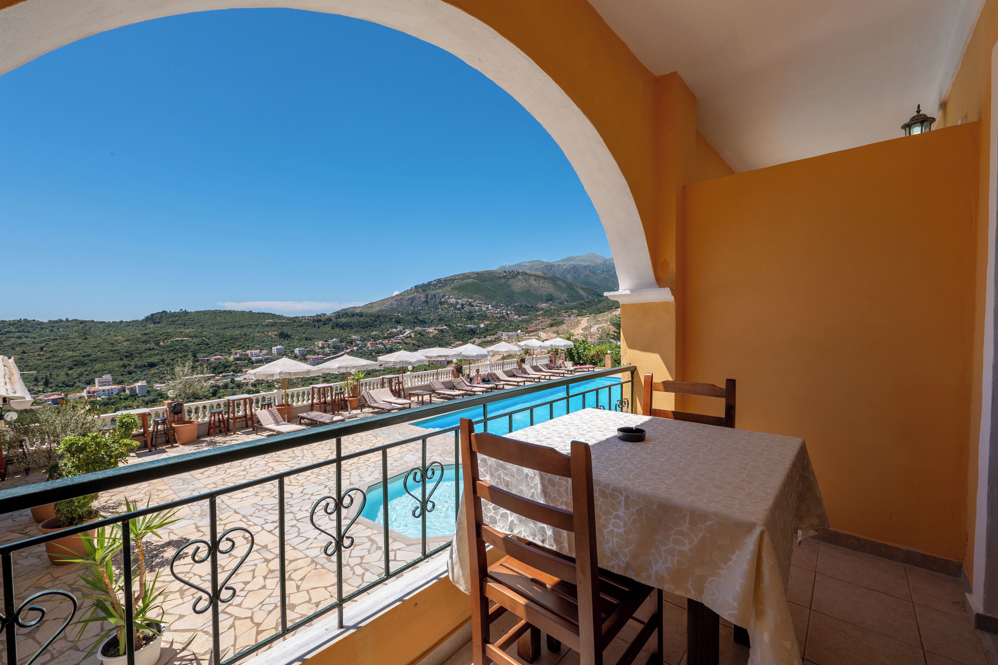 Apart Hotel Alex