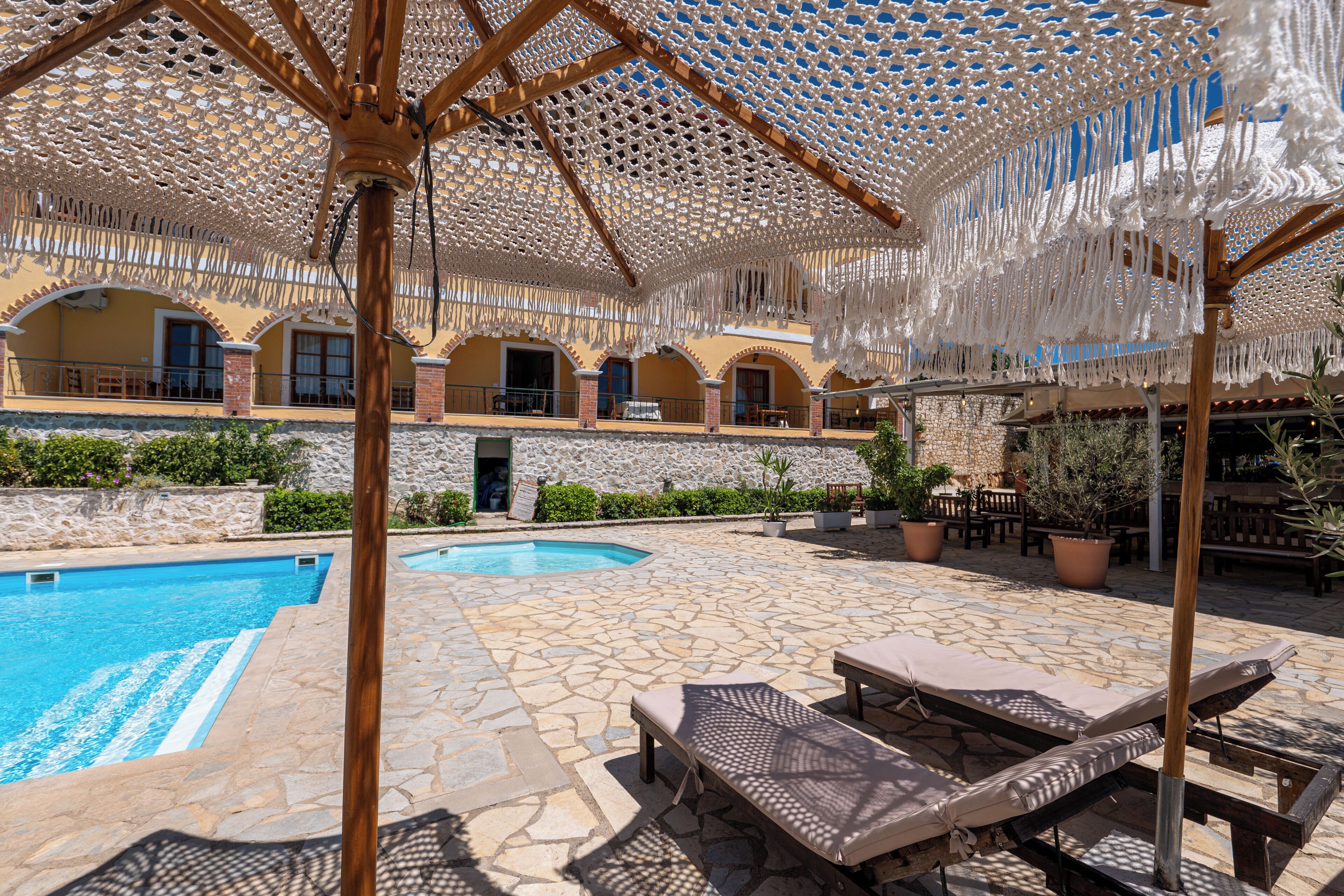 Apart Hotel Alex